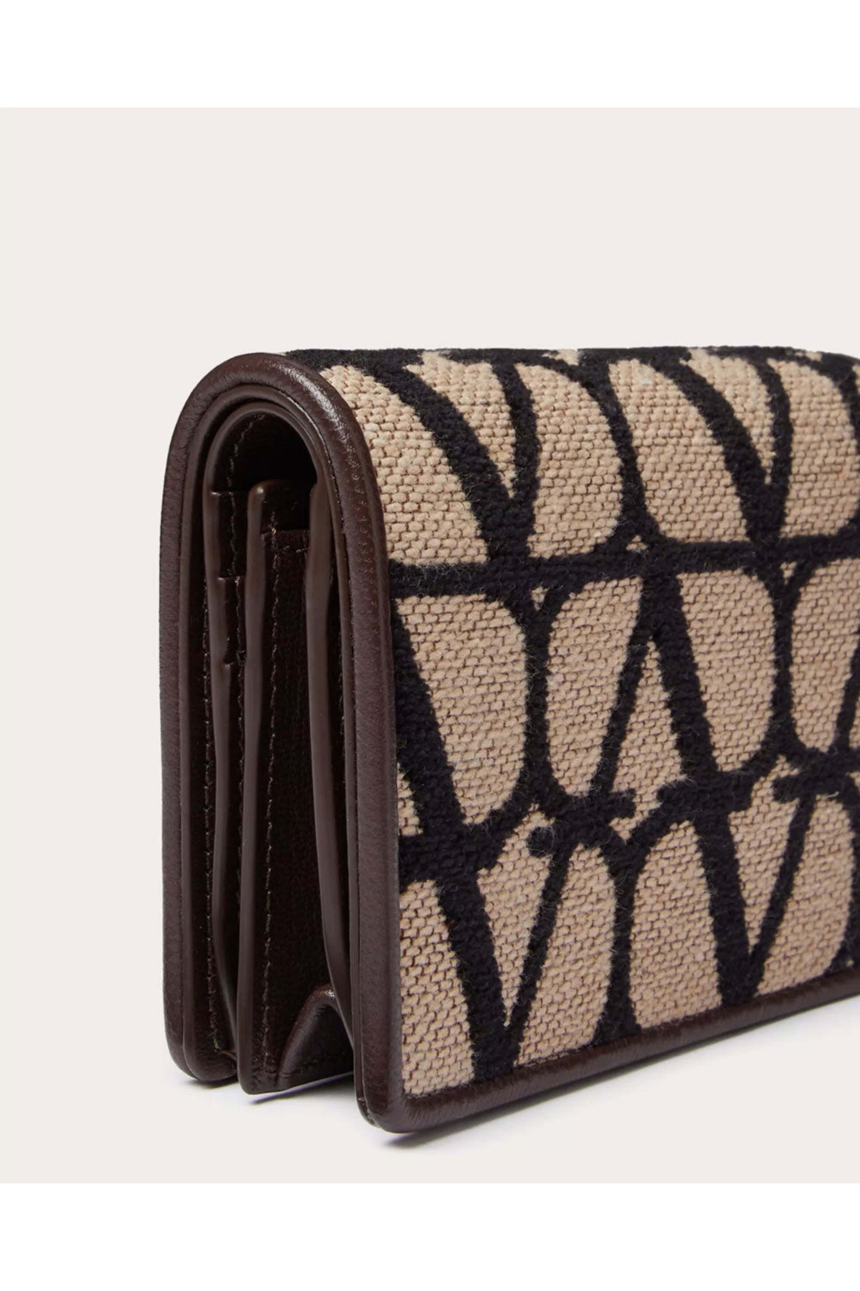 Valentino Garavani - Small Toile Iconographe Wallet in Beige and Black