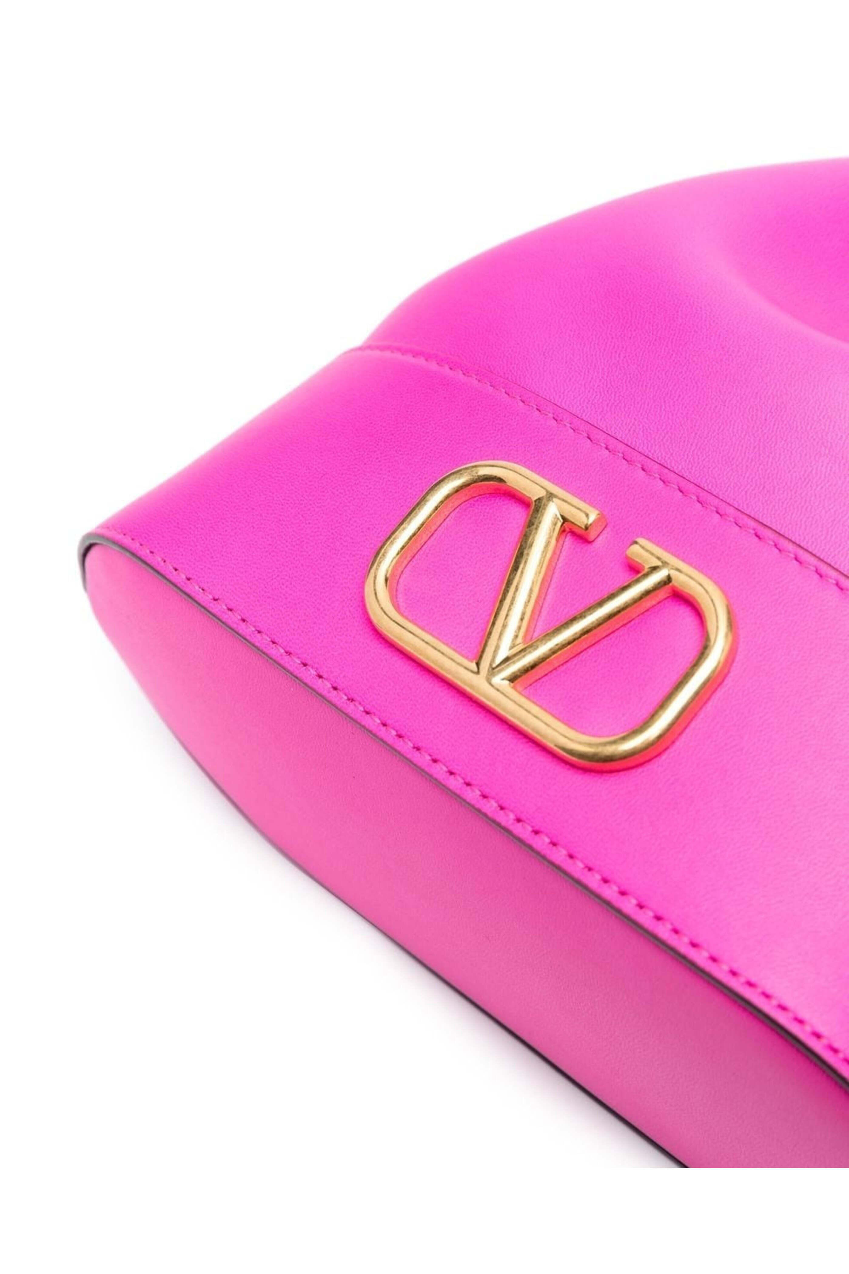 Valentino Garavani - VLOGO Bucket Bag in Pink