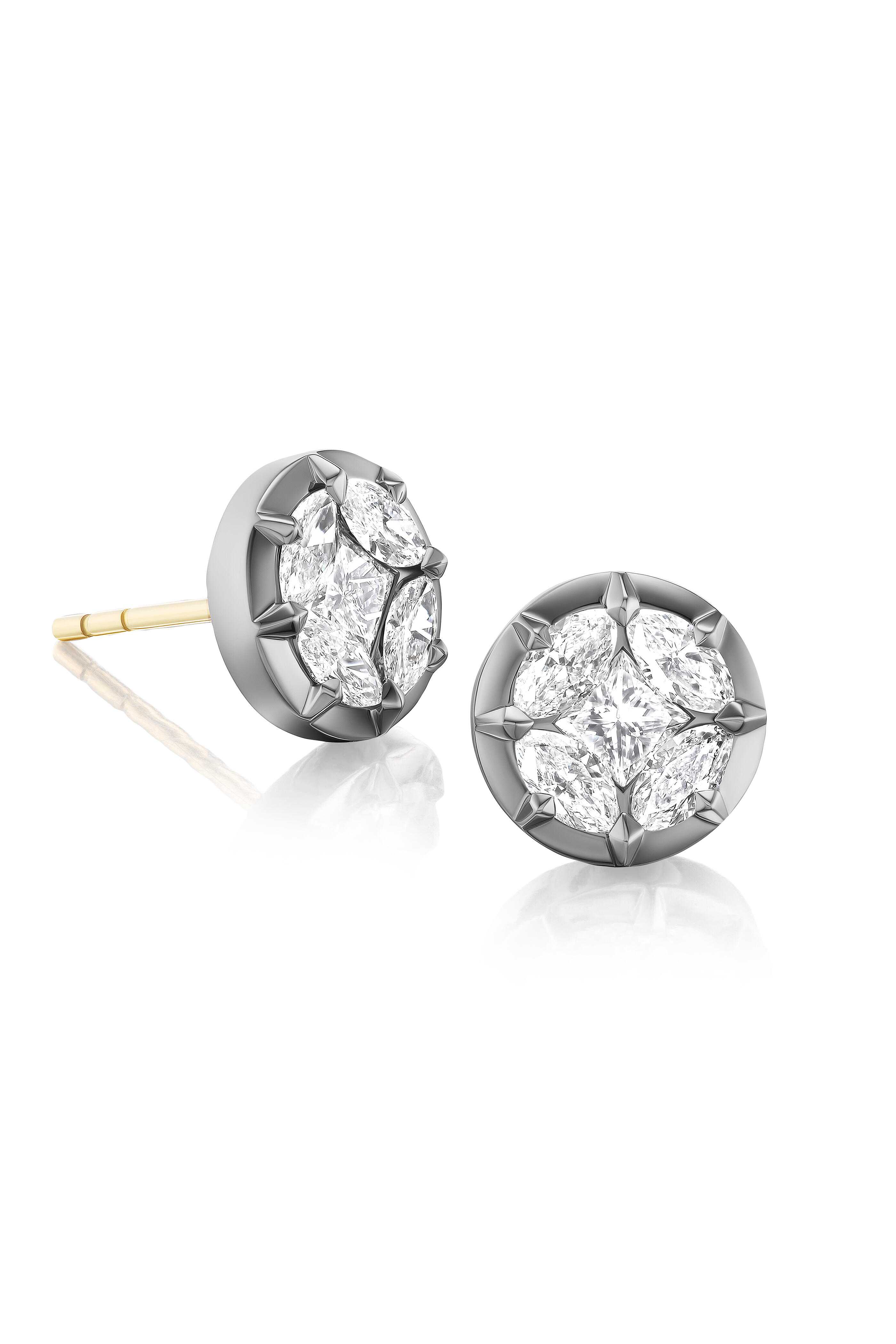 Nam Cho - 18k Yellow Gold Diamond Stud Earring - view 1