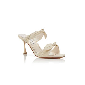 Manolo Blahnik - Lollo Leather Bow Mule in Light Cream