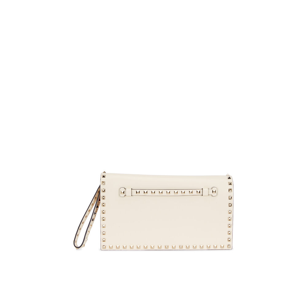 【関税&送料込】Valentino Garavani Ivory Leather Foliefoliag Valentino Garavani - Rockstud Ivory Leather Clutch