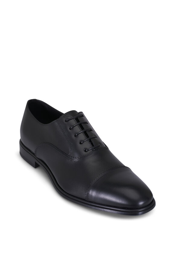 Ferragamo Black Leather Lace Up Dress Shoe