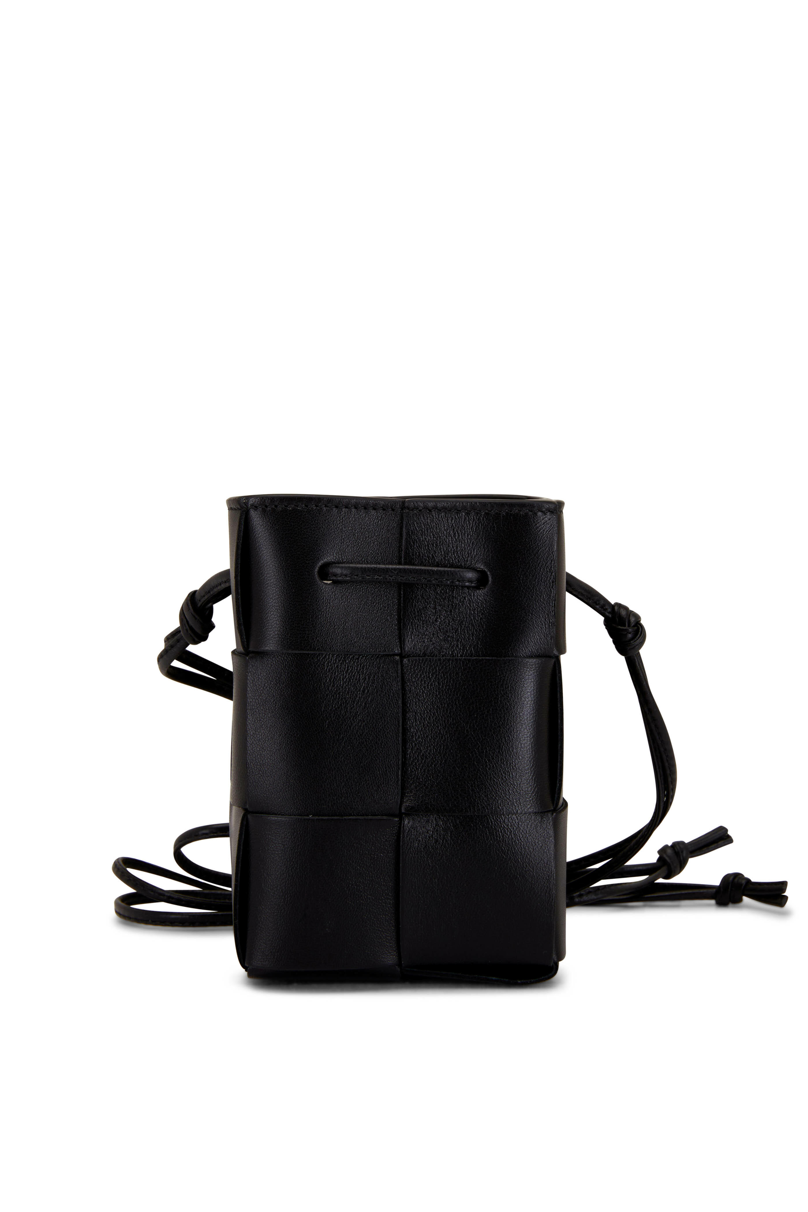 【BOTTEGA VENETA】Mini Cassette Shoulder Bag/全国送料込み Bottega Veneta - Mini Black Cassette Bucket Crossbody Bag