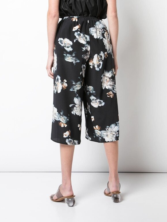 Vince - Black Silk Peony Print Pull-On Culottes