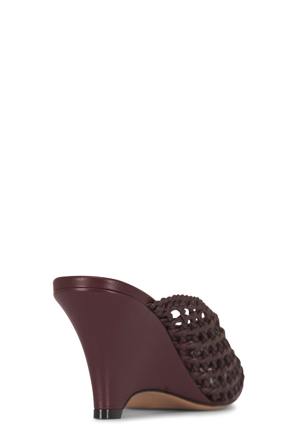 Le Monde Béryl Victoria Burgundy Knotted Leather Wedge Mule, 40mm - view 4