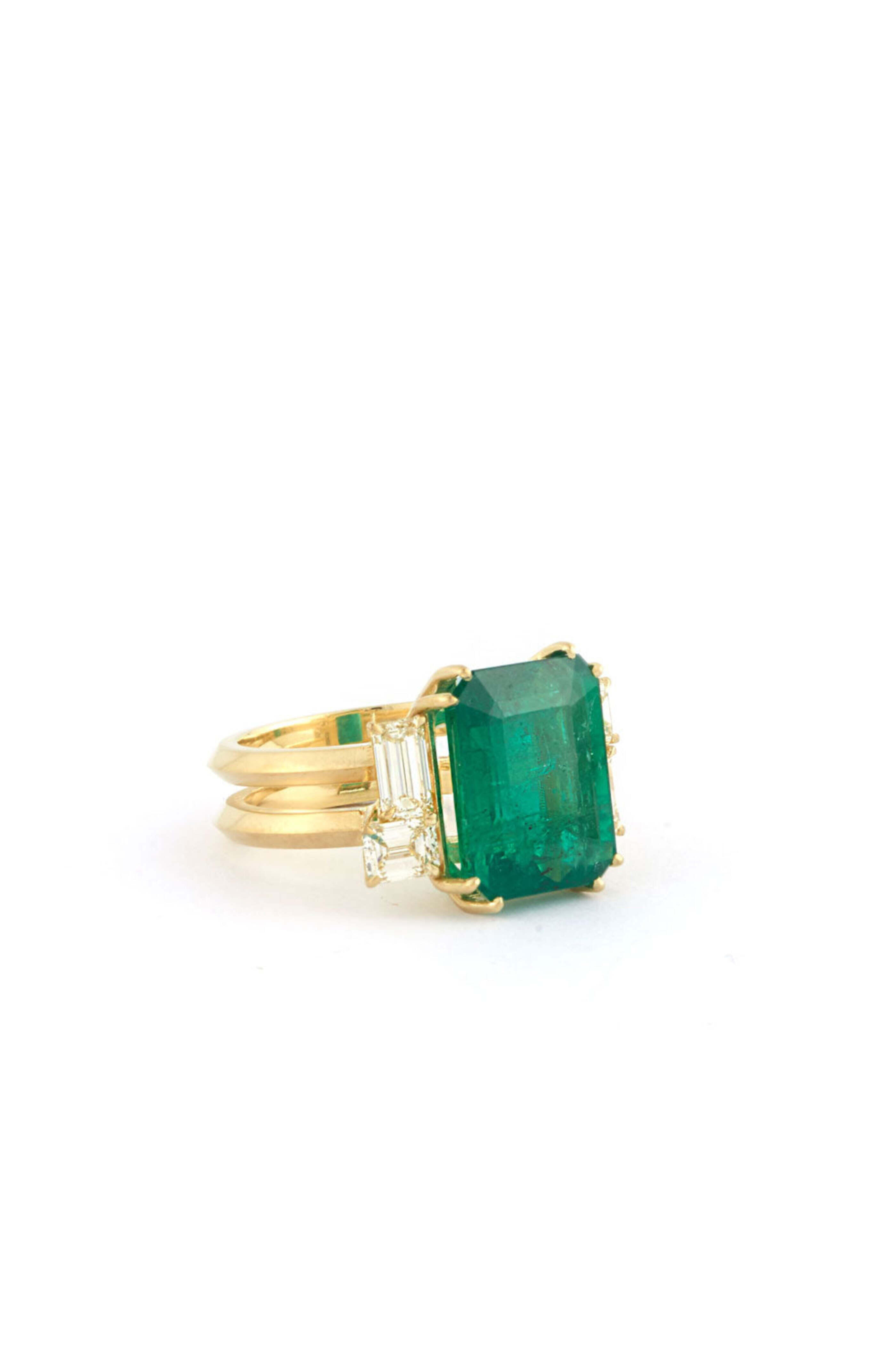 Sylva & Cie - Zambian Emerald and Baguette Diamond Ring