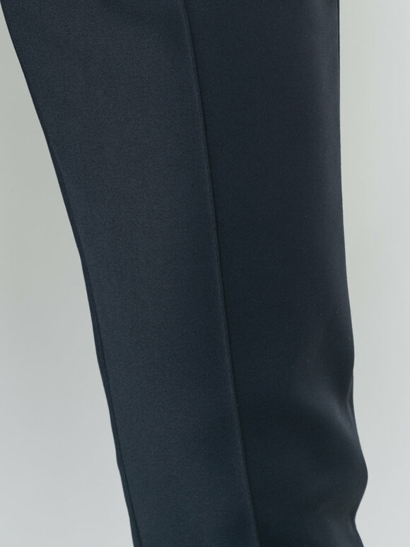 Akris - Melissa Navy Blue Stretch Cotton Side-Zip Pant