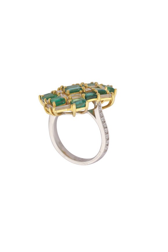 Lowy & Co 18k Yellow Gold Emerald & Diamond Ring - view 2