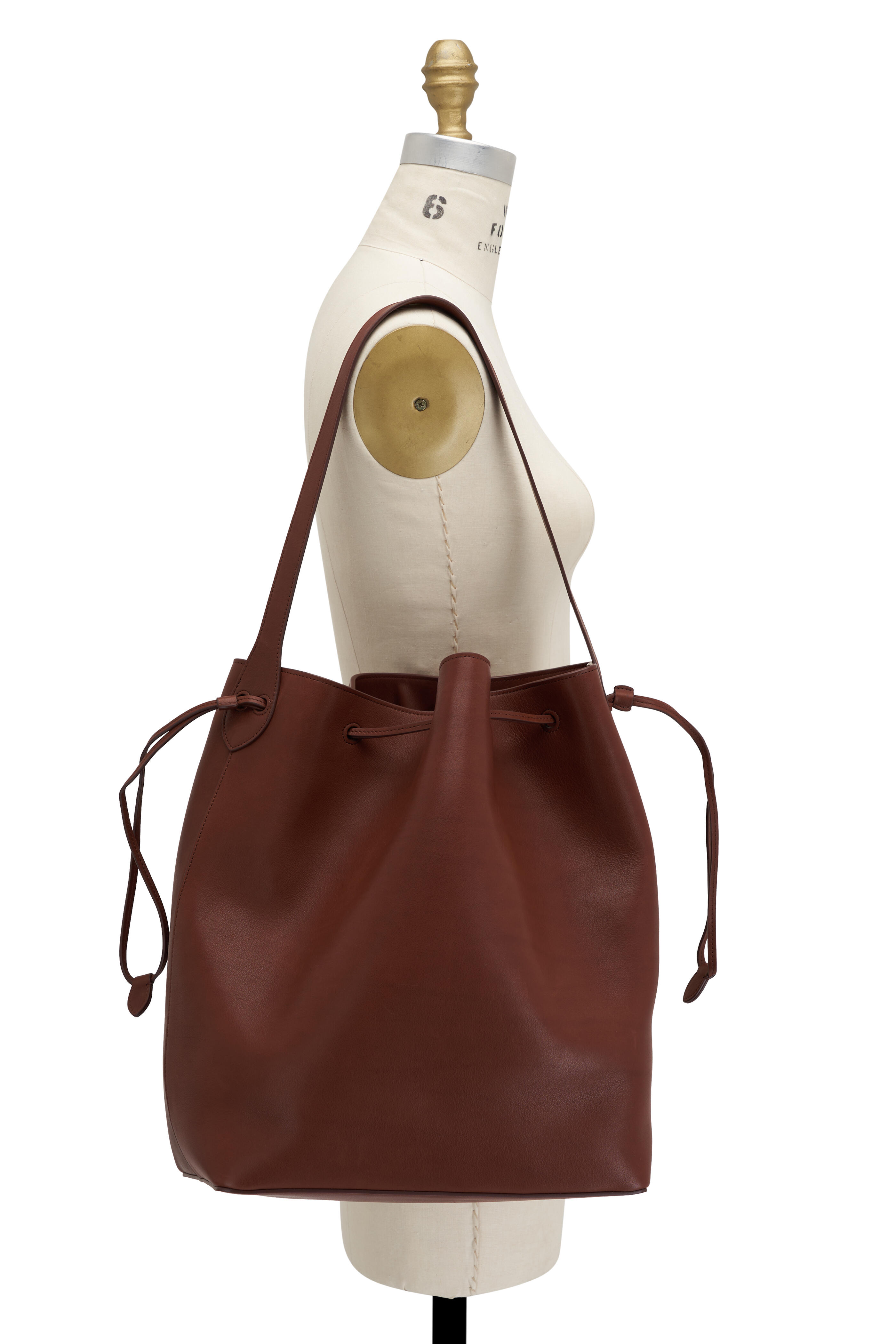 国内即発【The Row】Belvedere レザートート W1664 コーヒー The Row - Belvedere Coffee Leather Drawstring Tote