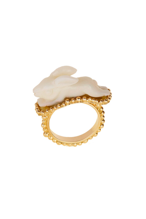 Garnazelle 18k Yellow Gold Running Hare Ring