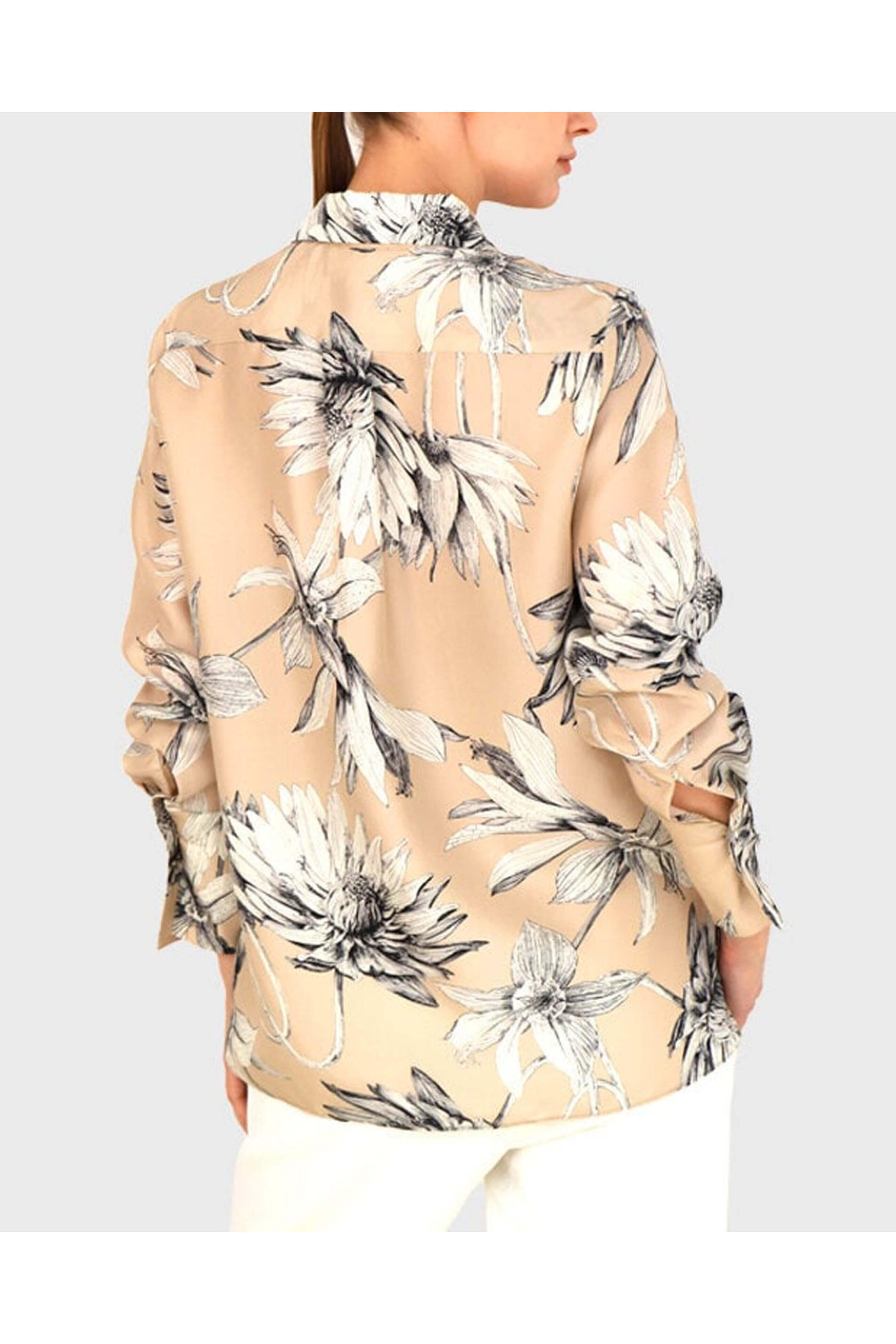 Rani Arabella - Beige Dahlia Button Up Shirt
