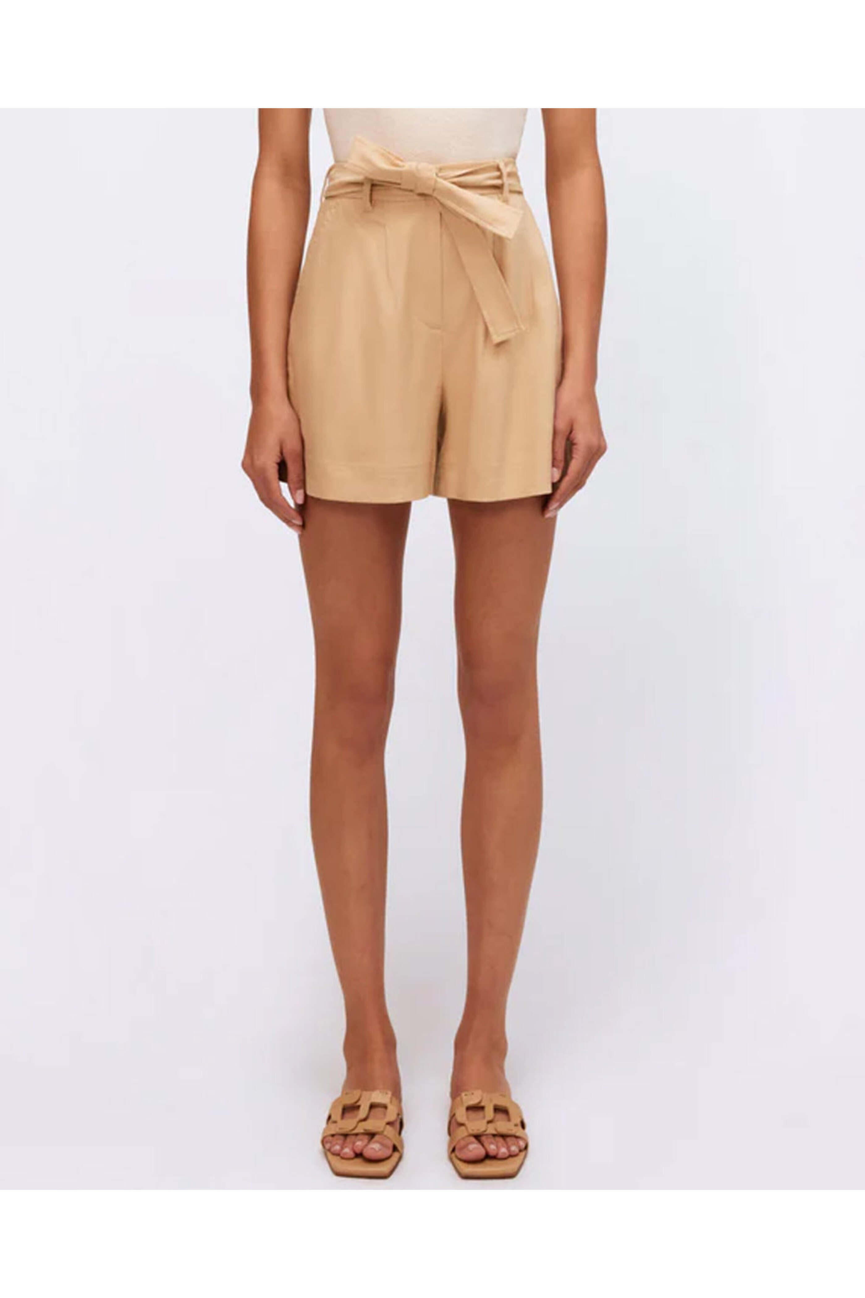 Simkhai - Natural Pleated Fletcher Short