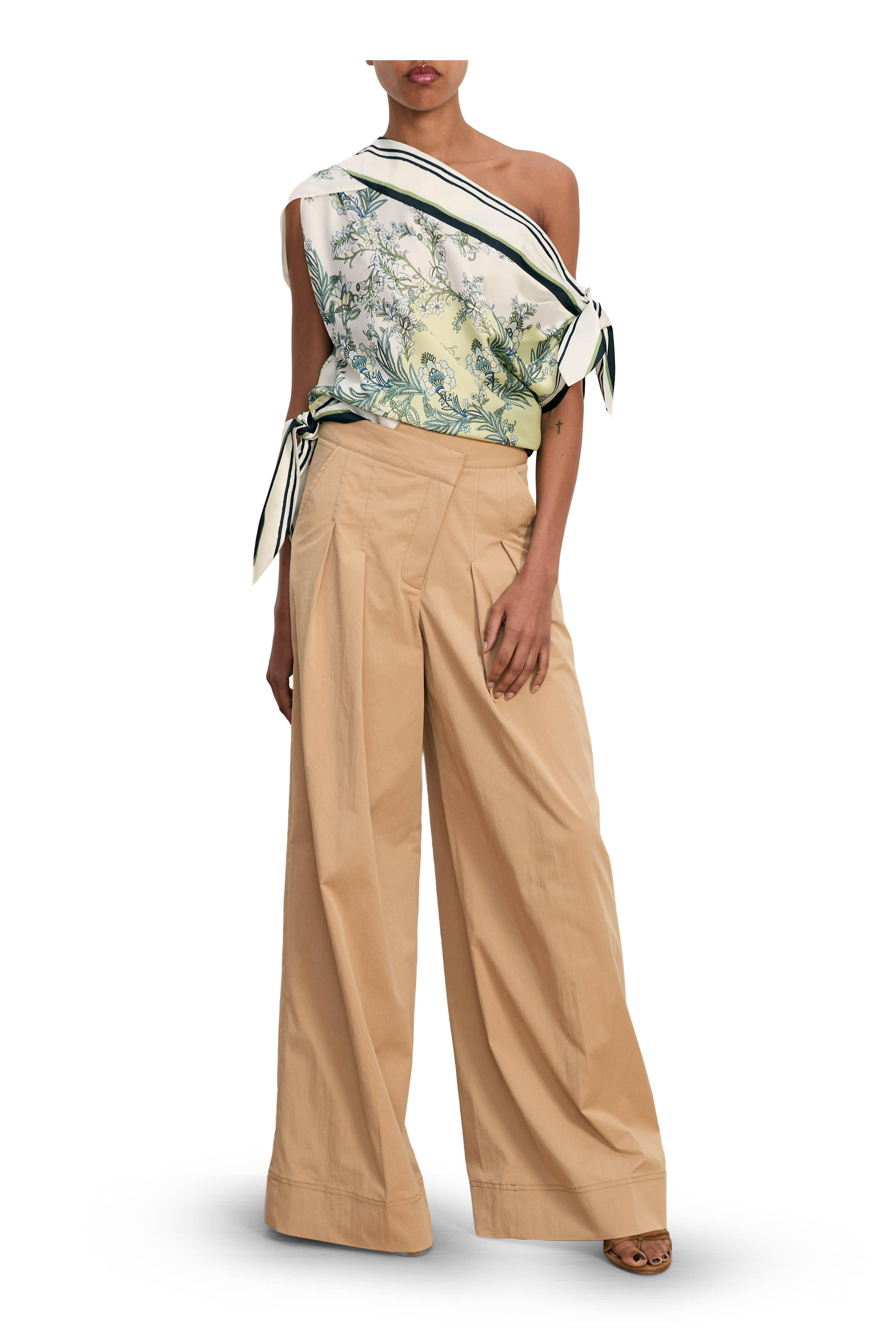 Mediam ミディアム　Shaggy One Shoulder Vest Veronica Beard - Tari Printed One-Shoulder Scarf Top
