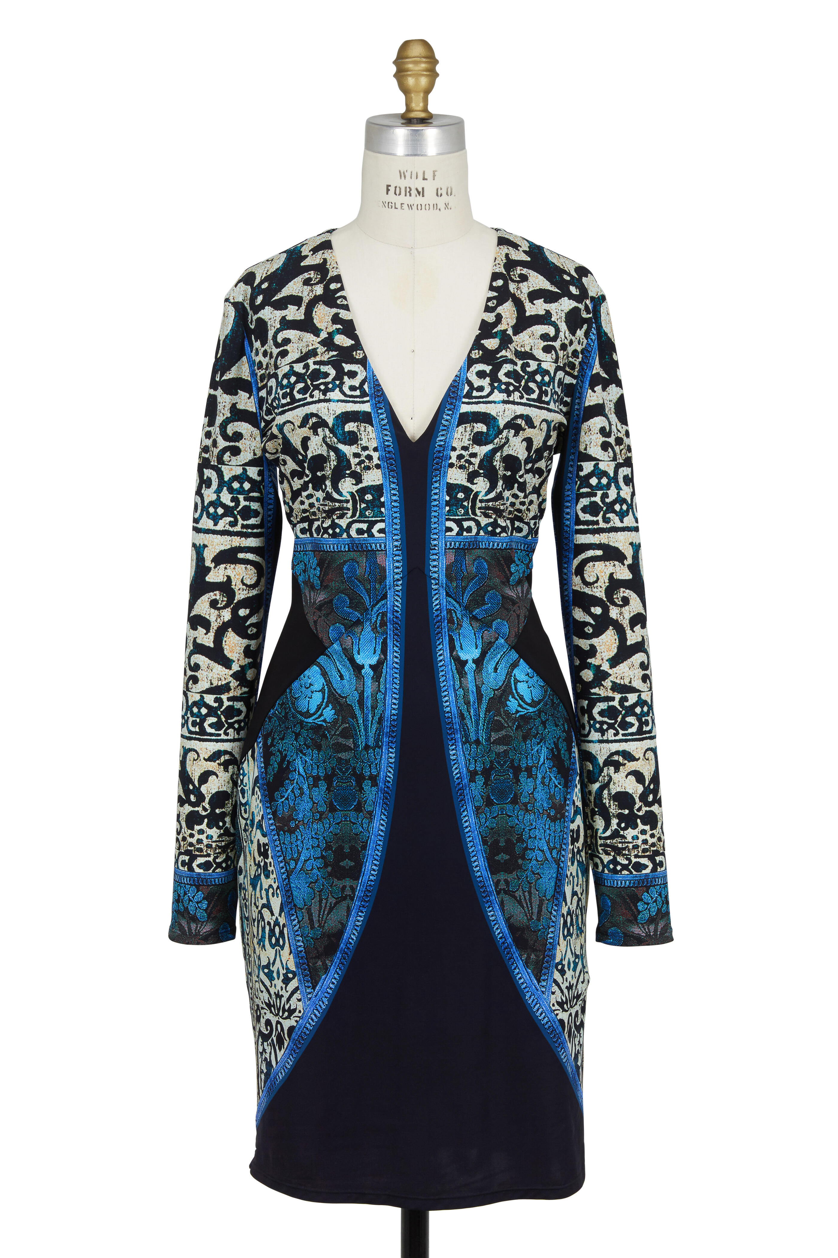 robertocavalli　ロングドレス 2006 Roberto Cavalli Embellished Ivory Silk High-Slit