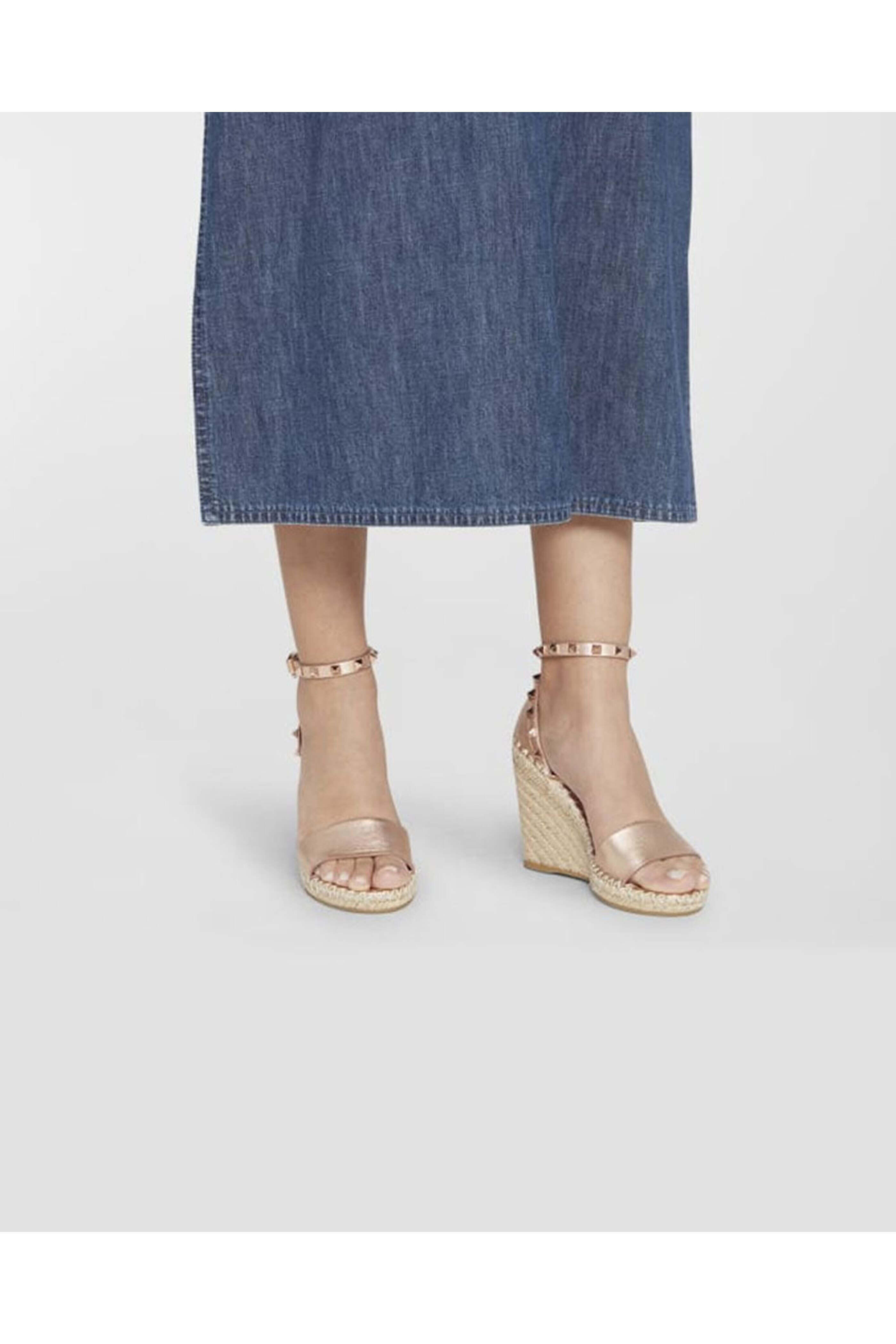 サンダル・ミュール Valentino Garavani ROCKSTUD WEDGED SANDALS uploading-1356875.jpg