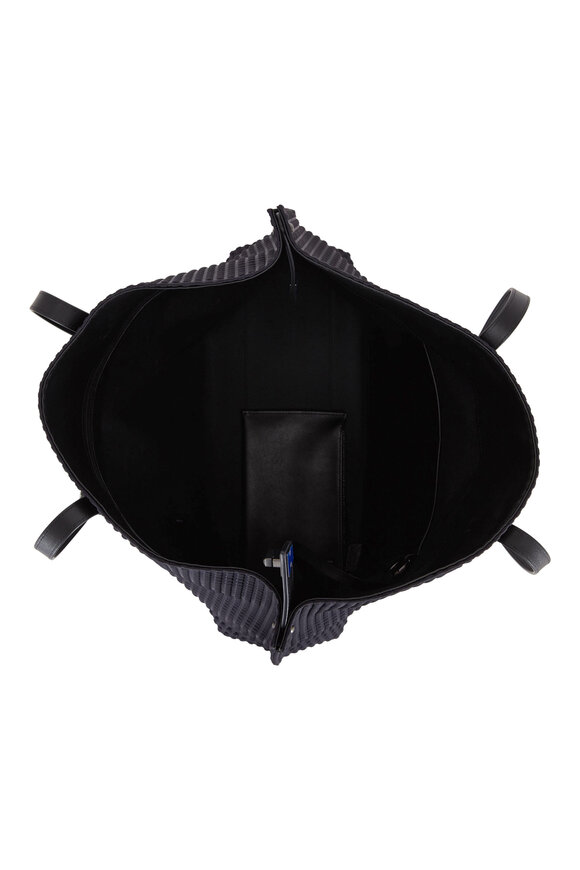 Akris AI Black Embossed Techno Medium Shoulder Bag - view 5