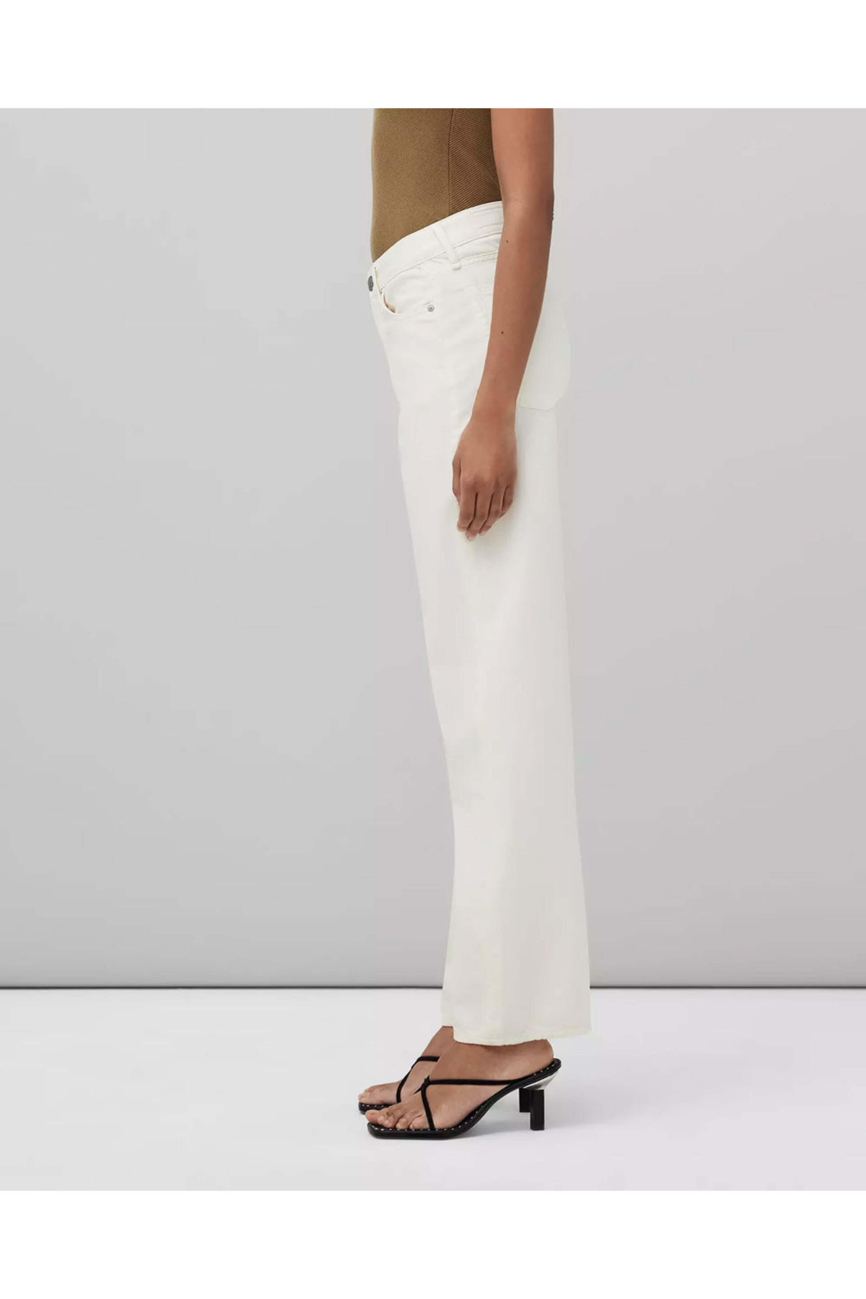 Rag & Bone - Ecru Feather Weight Logan Jean
