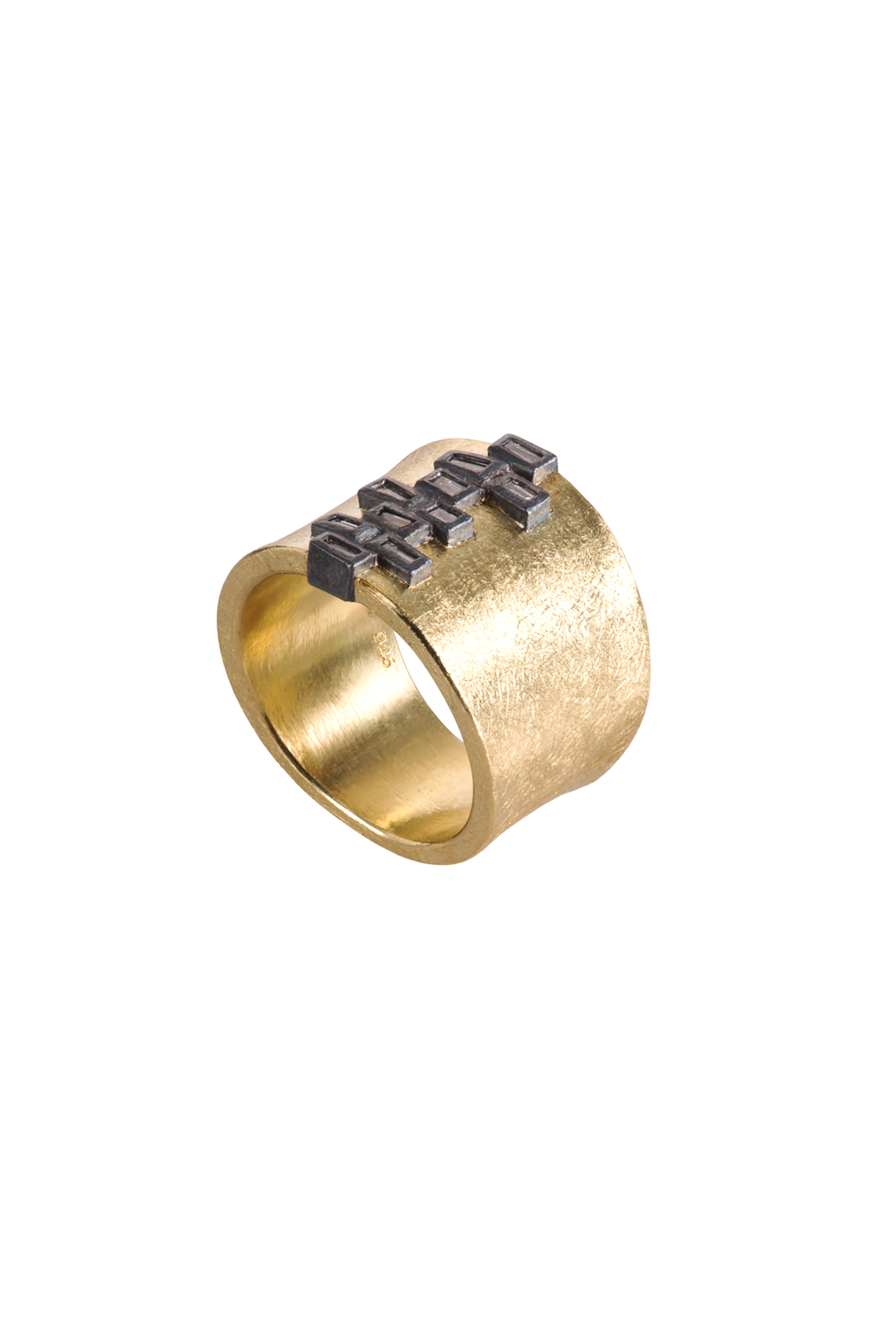 Todd Reed - 18K Yellow Gold & Silver Diamond Ring