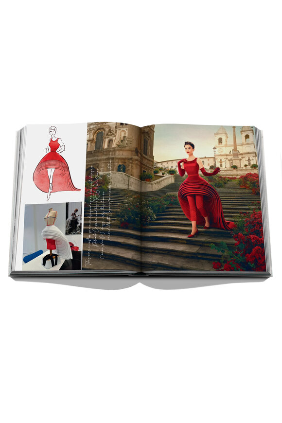Assouline Emily in Paris, The Fashion Guide - view 4