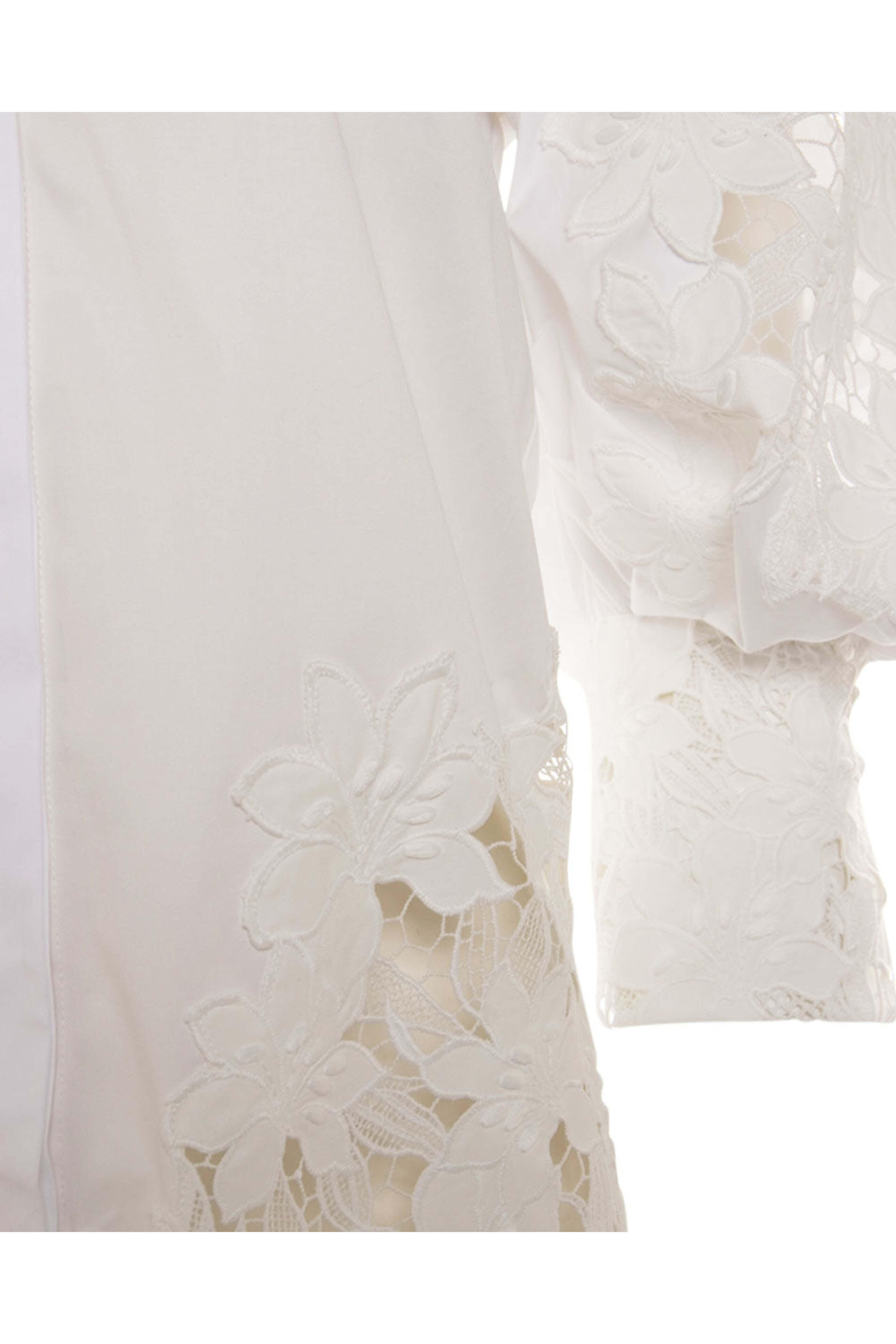 Oscar de la Renta - White Lace Applique Tiger Lily Blouse