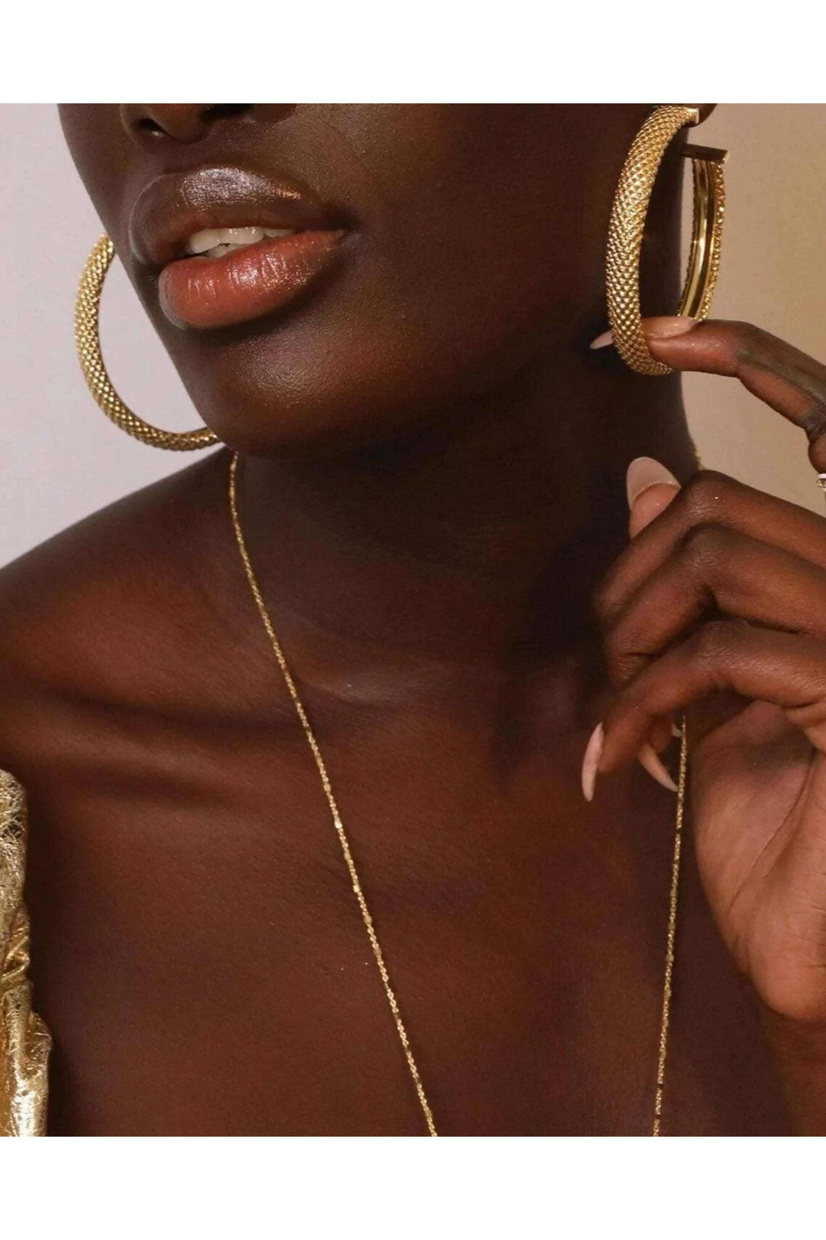 Jennifer Zeuner Jewelry - Medium Flat Woven Hoop Earrings