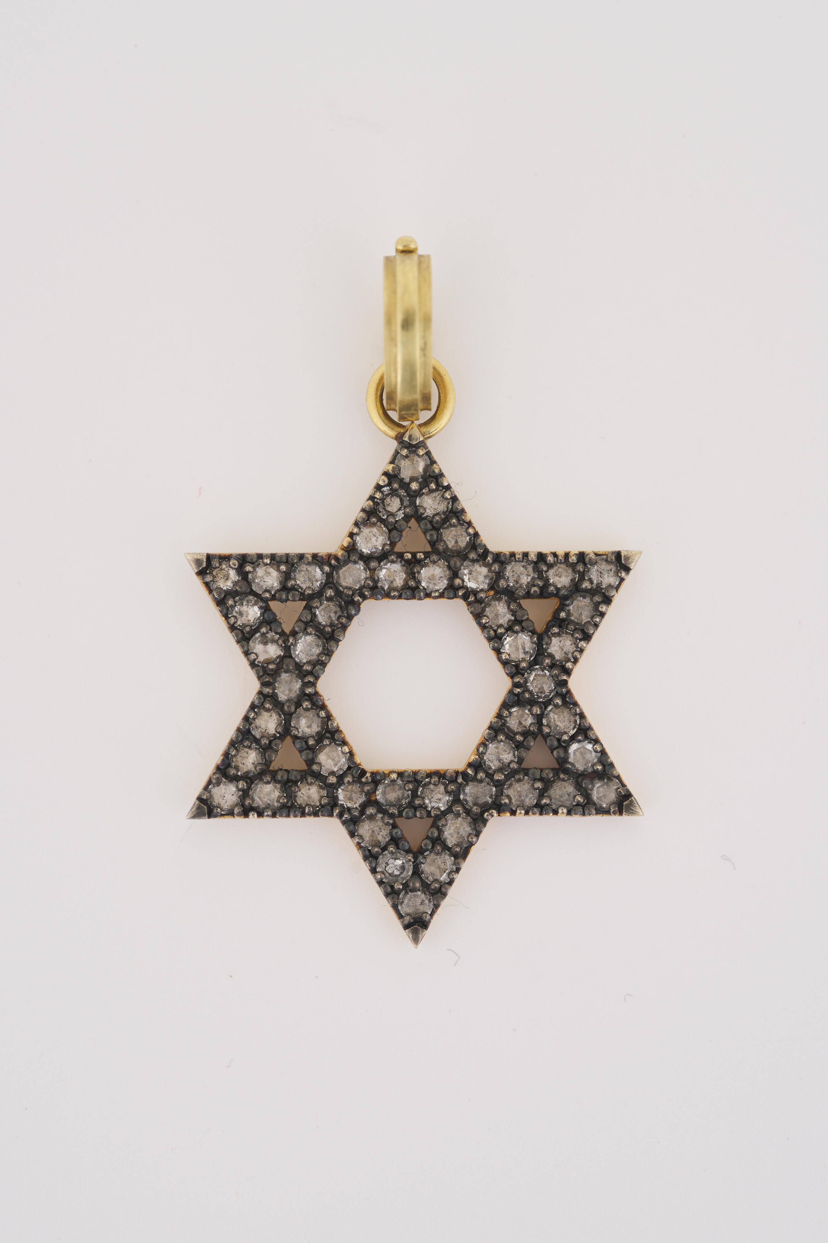 Sylva & Cie - 18k Yellow Gold Star of David Diamond Pendant - view 1