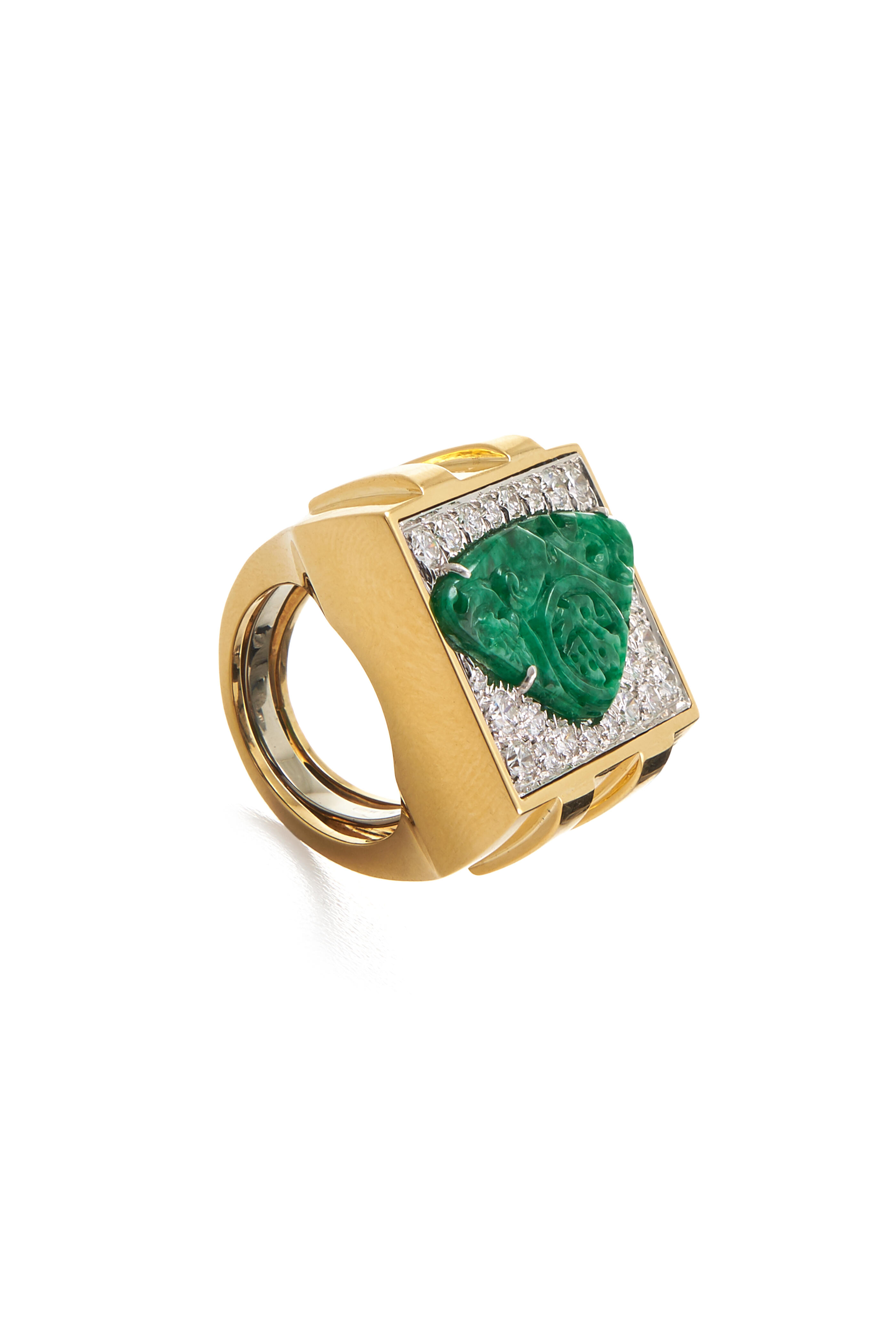 David Webb - 18K Yellow Gold Carved Jade Ring