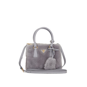 ハンドバッグ PRADA GREY SHEARLING TRIANGLE HANDBAG prada-GREY-Handbags.jpeg