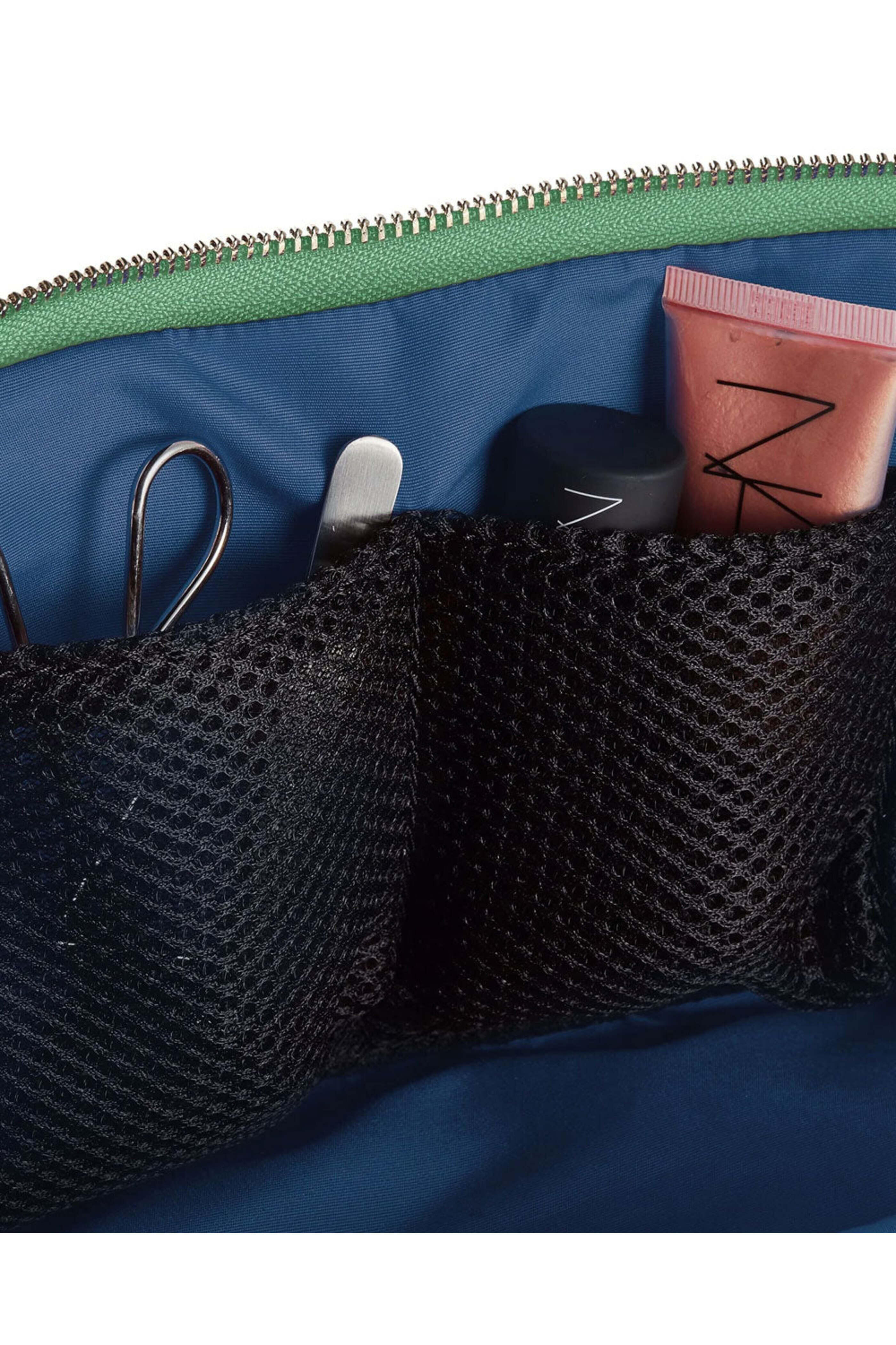 Kusshi - Small Everyday Makeup Bag in Green and Blue