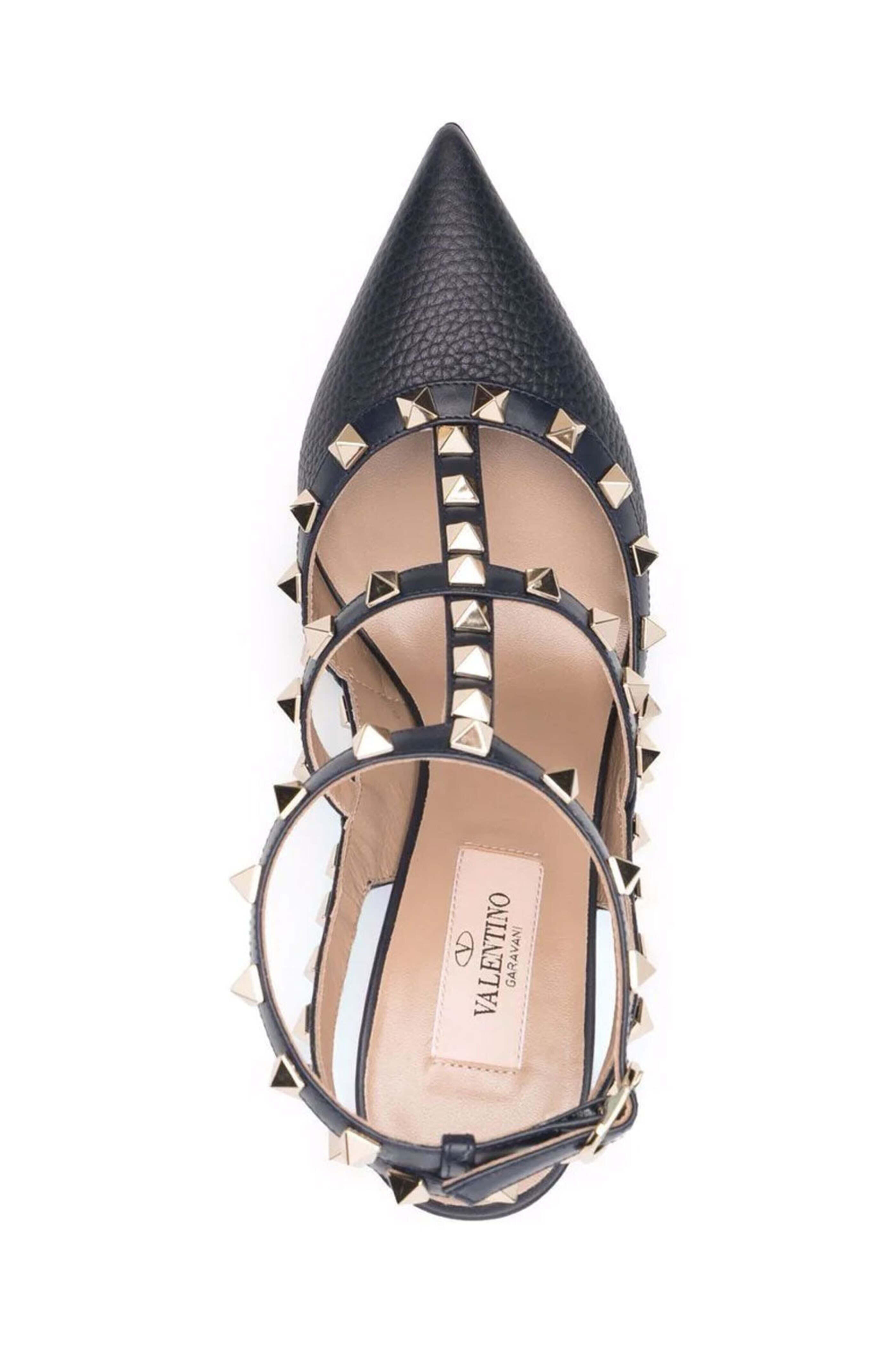 Valentino Garavani - Rockstud Caged Strap Pump in Nero