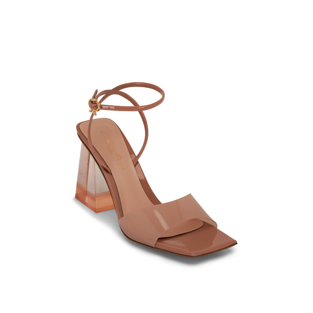 GIANVITO ROSSI サンタル 22209620_52965419_600.jpg