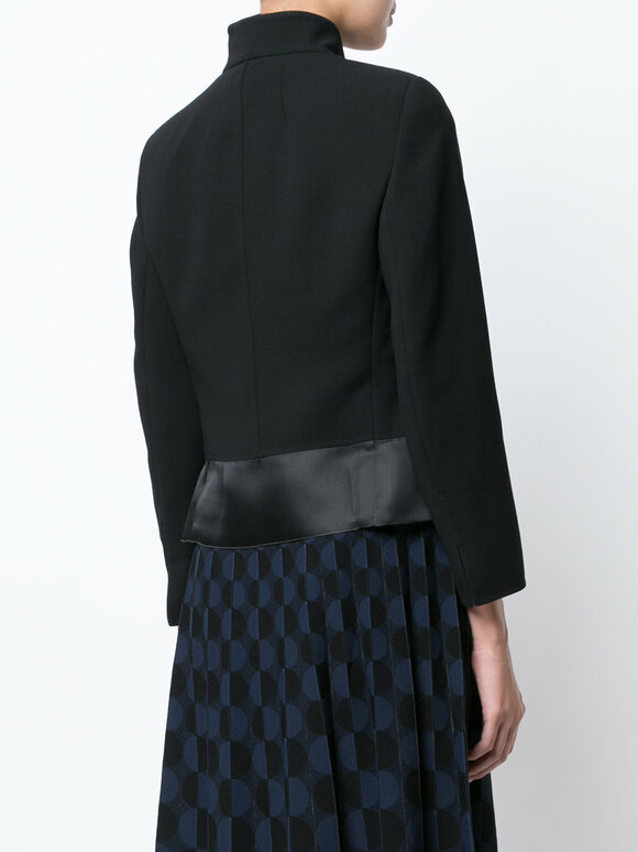 Akris - Ilke Black Short Wool Jacket  