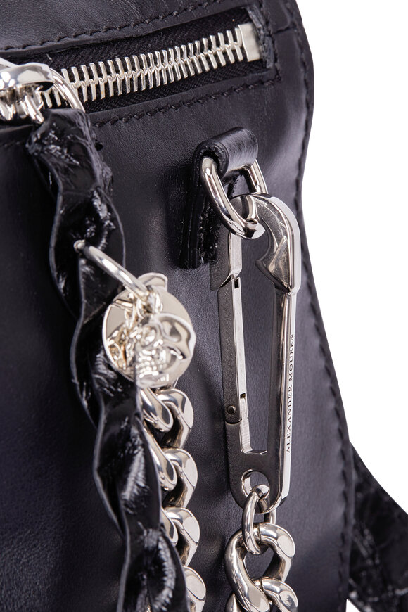 McQueen - Black Skull Chain Shoulder Bag