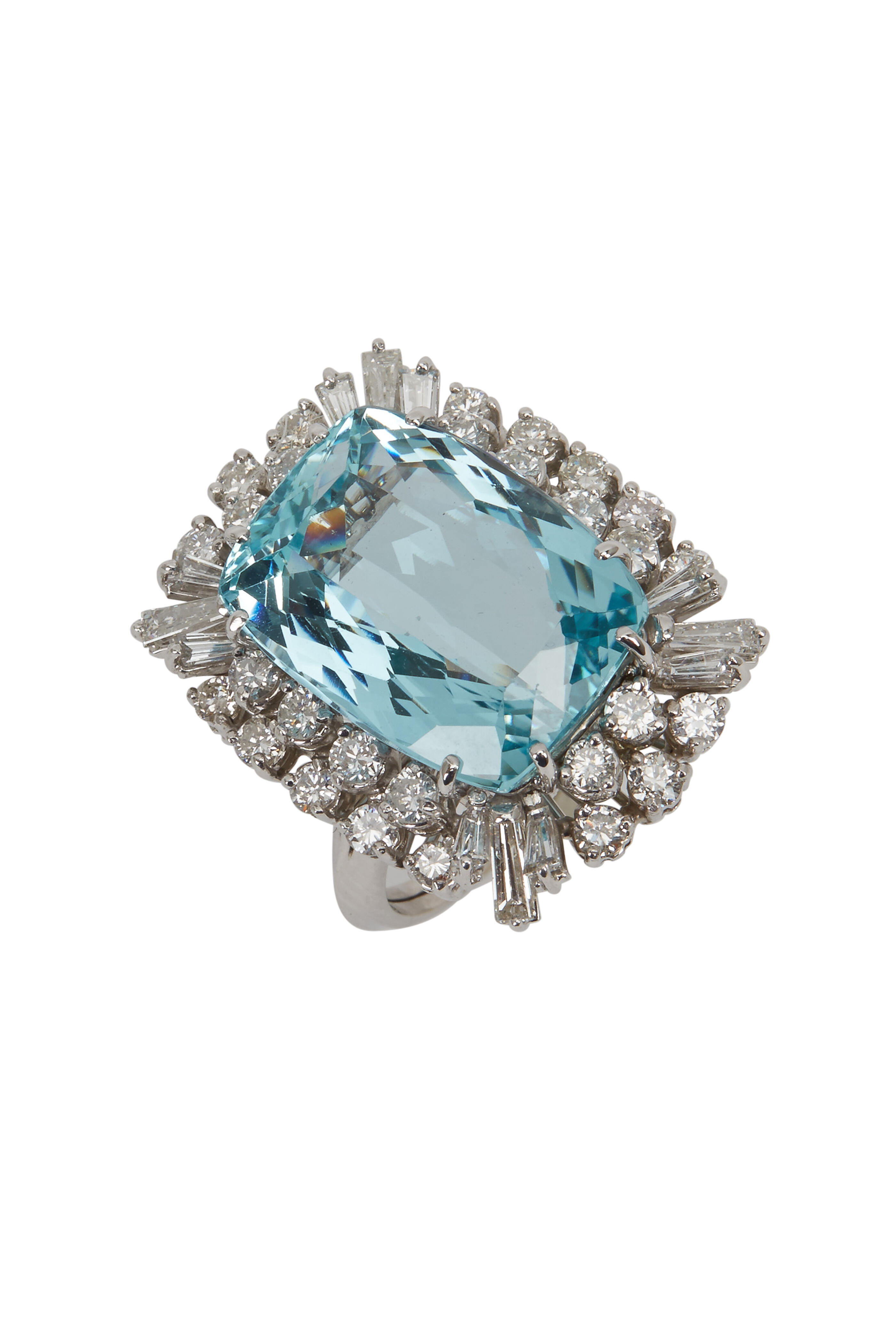 Fred Leighton - White Gold Aquamarine Diamond Cocktail Ring
