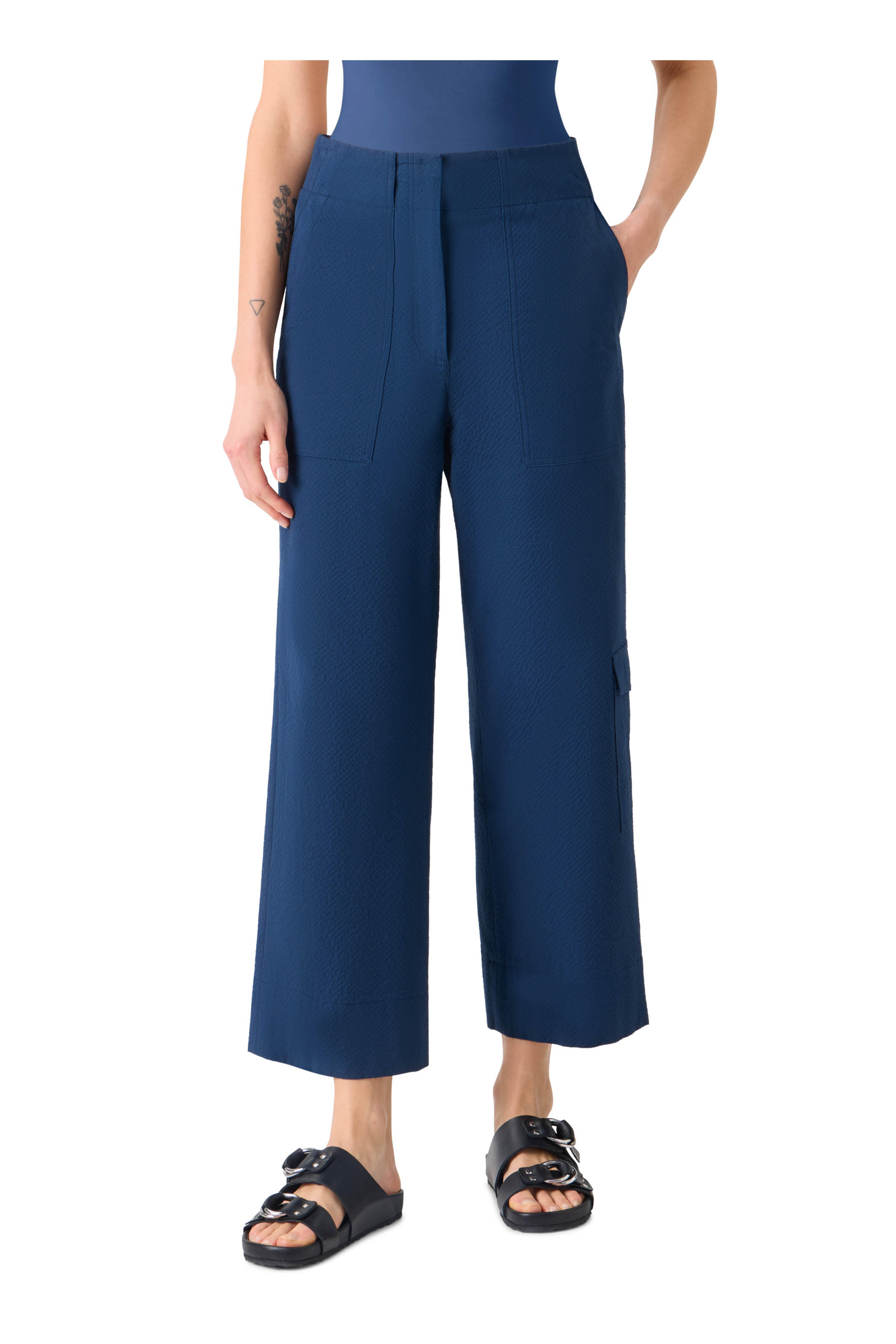 Akris Punto - Cliff Seersucker Dark Blue Crop Cargo Pants