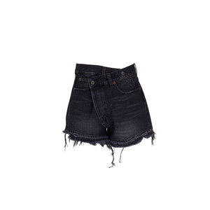【DISCERNMENT】Steel black bermuda denim jeans MIDNIGHT BLACK DENIM JORTS – VICINITY