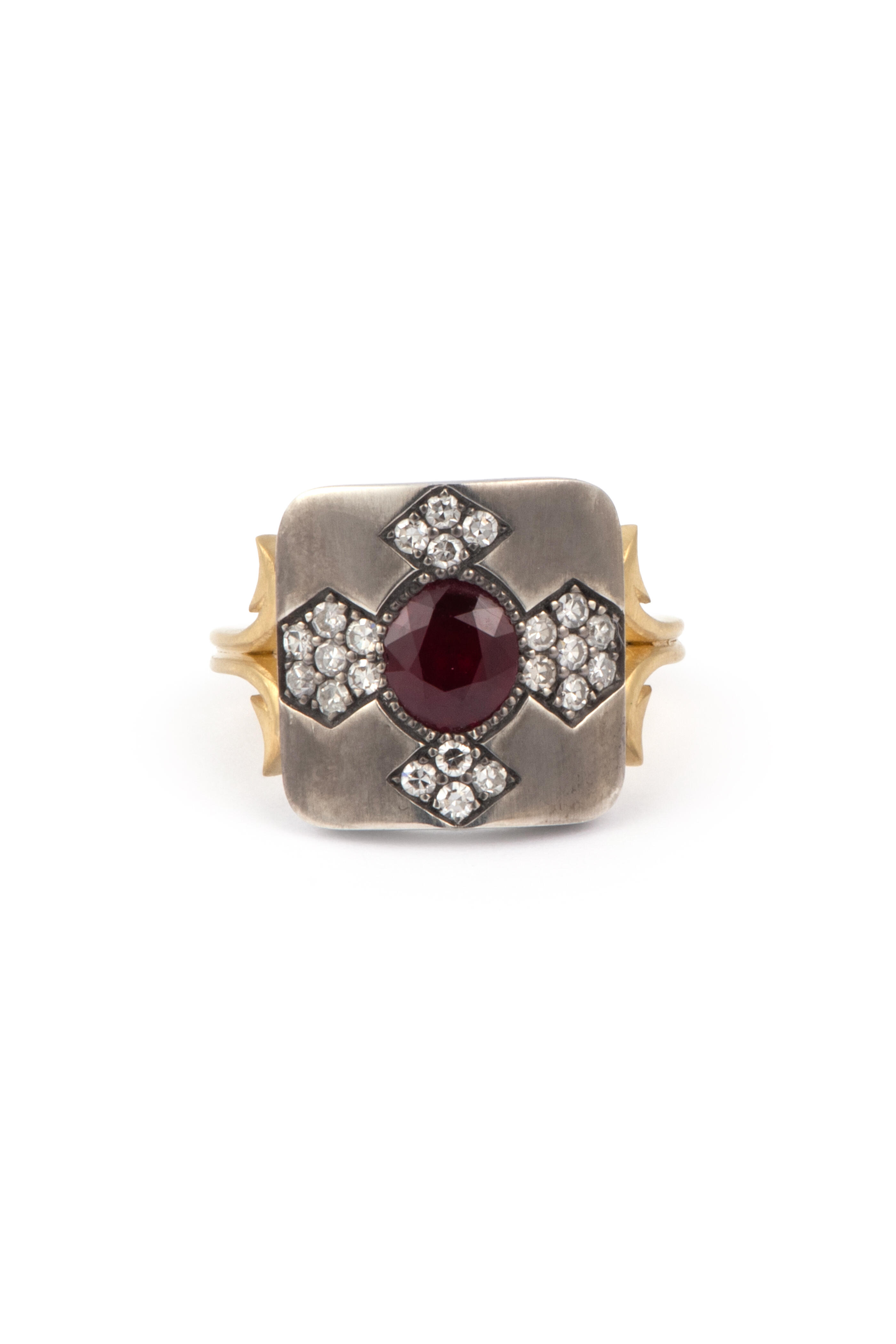 Sylva & Cie - Small Burmese Ruby & Diamond Cross Ten Table Ring - view 1