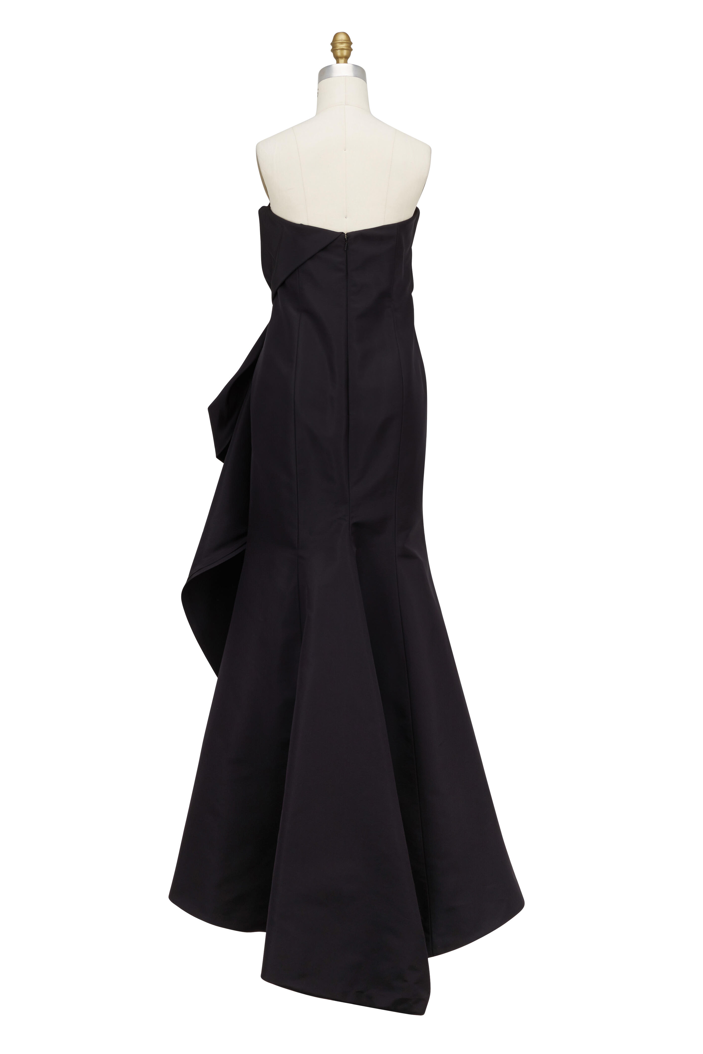 Carolina Herrera - Black Silk Strapless Gown