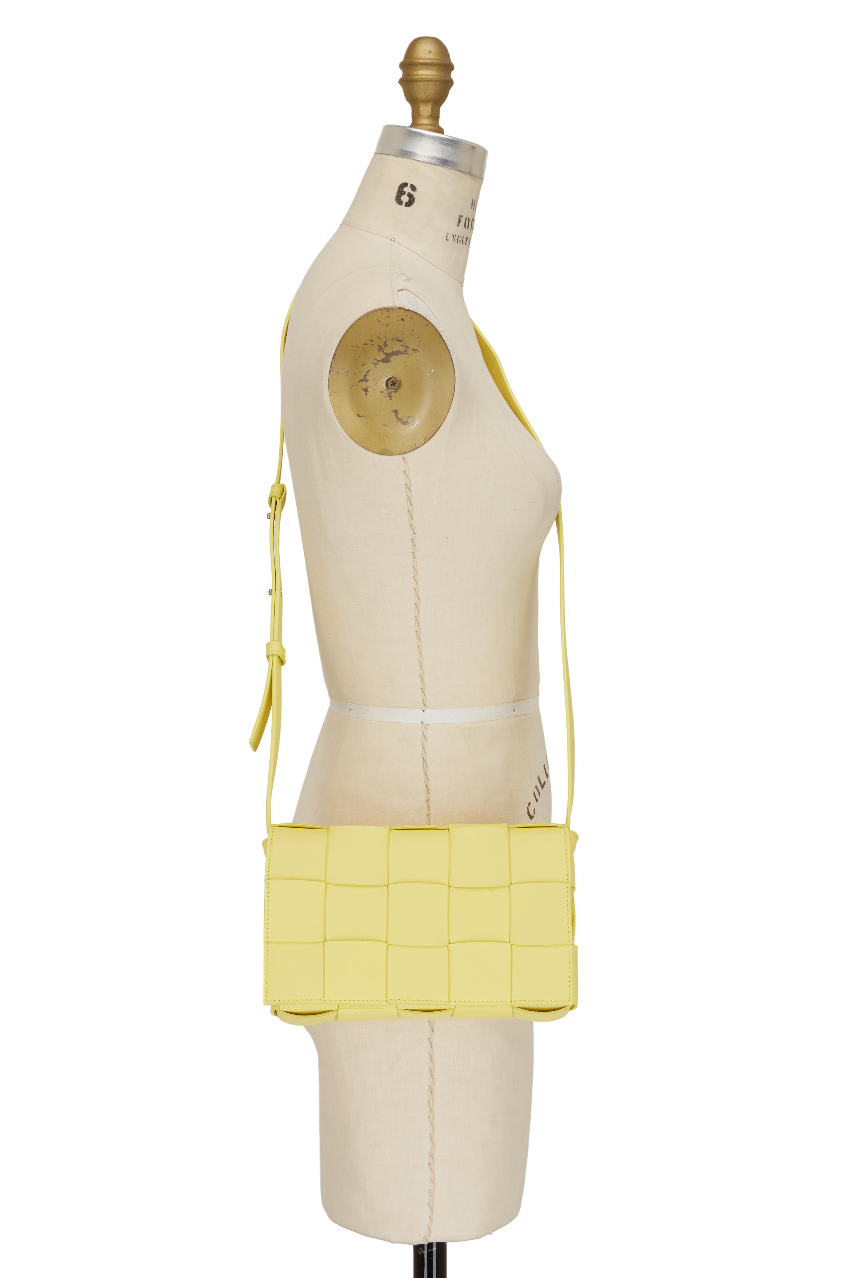 【送料&関税込】Bottega Veneta Pastel Yellow Cotton Blend Ve Bottega Veneta - Cassette Sherbet Quilted Leather Small Bag