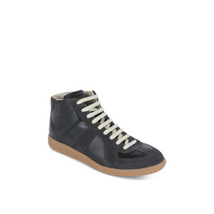 Maison Margiela 黒 レザー Maison Margiela Replica Sneakers in Black | FWRD