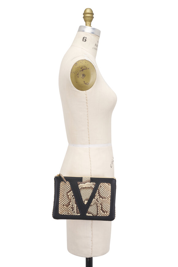Valentino Garavani Medium Viva Superstar Pouch - view 7