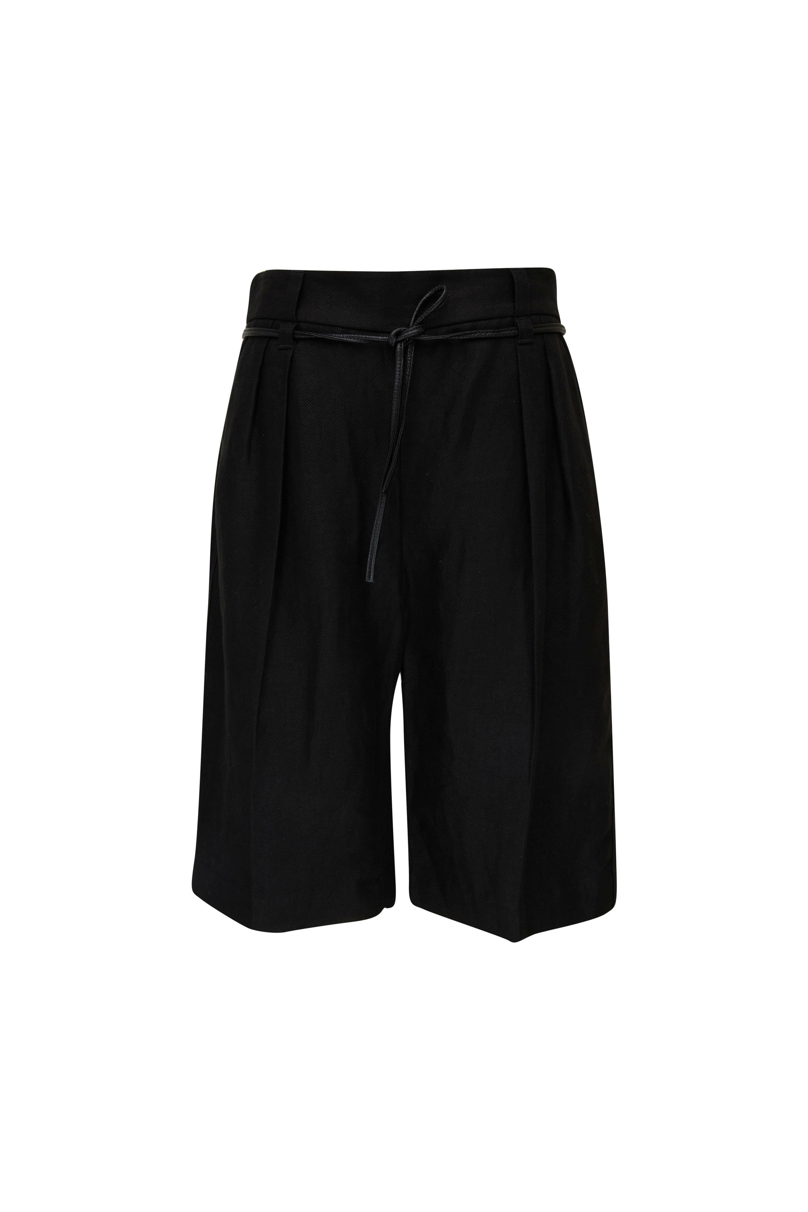 ショートパンツ BRUNELLO CUCINELLI Women Shorts  Burmudas ML996P5896CO Q CU Brunello Cucinelli - Black Pleated Linen Bermuda Shorts