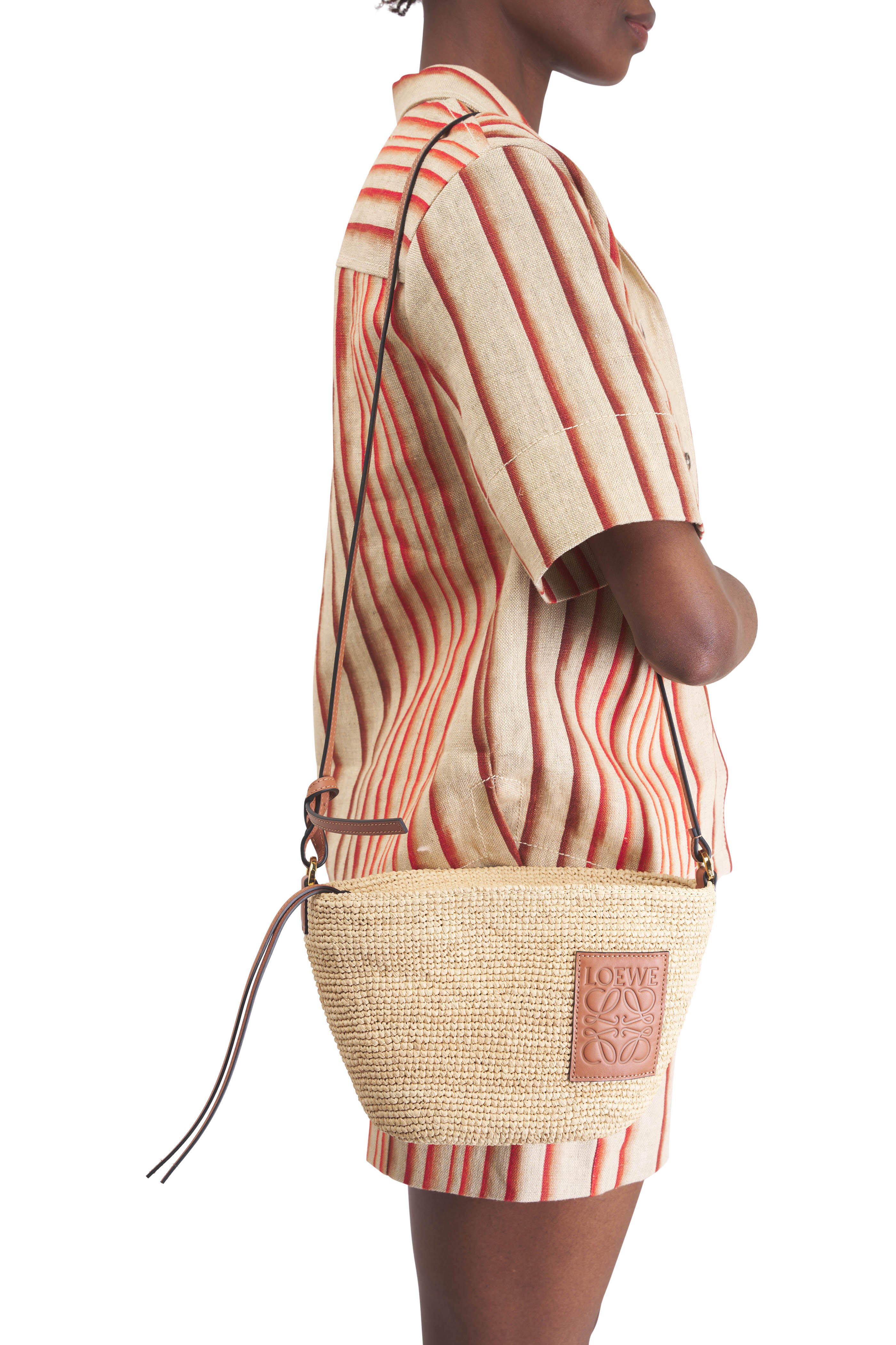 Loewe - Slit Pochette Neutral Rafia & Leather Bag