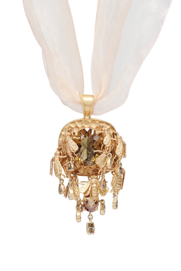 Michael Tracy Small Diamond Bee Pendant Necklace - view 2