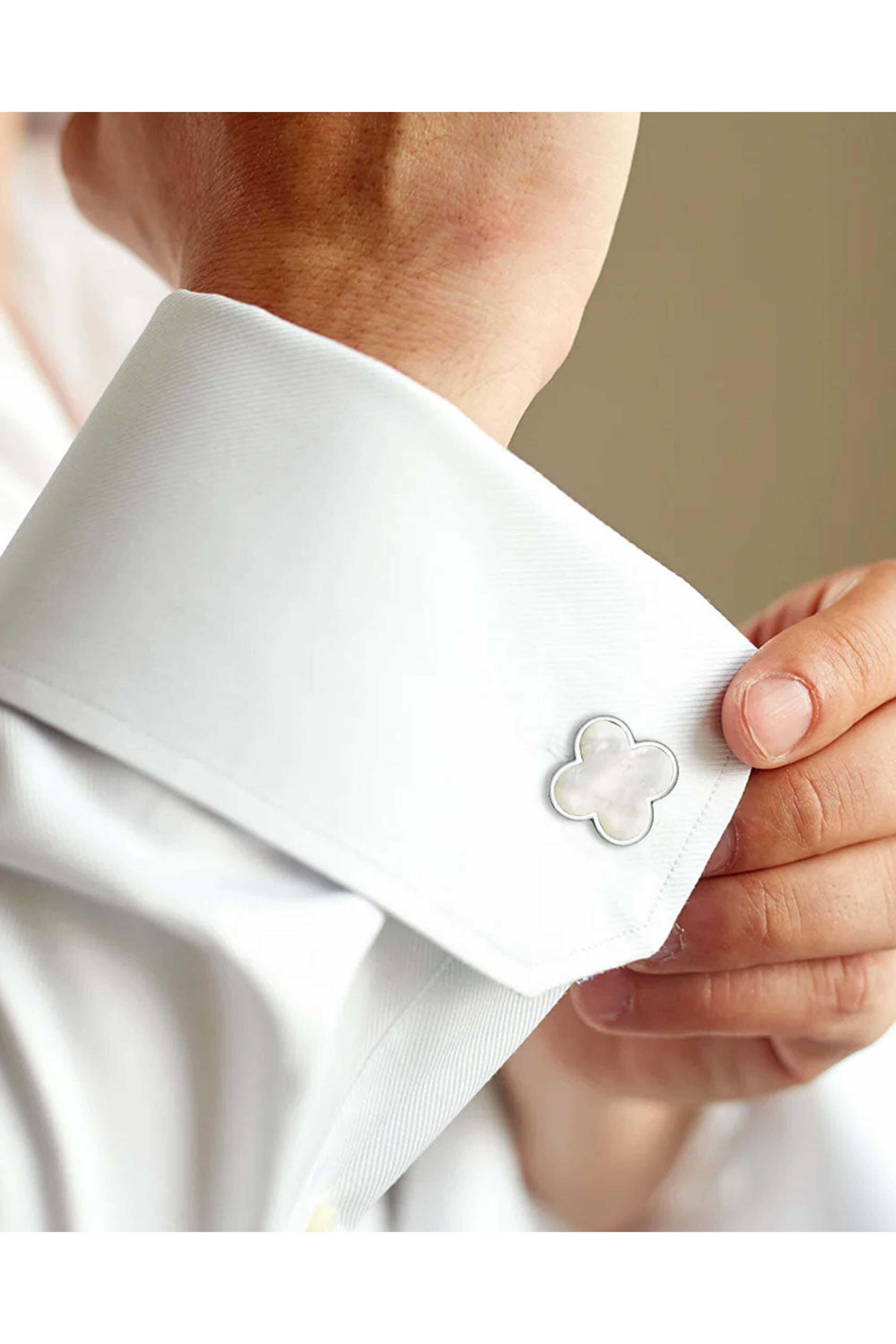 Jan Leslie - Pearl Four Leaf Clover Cufflinks