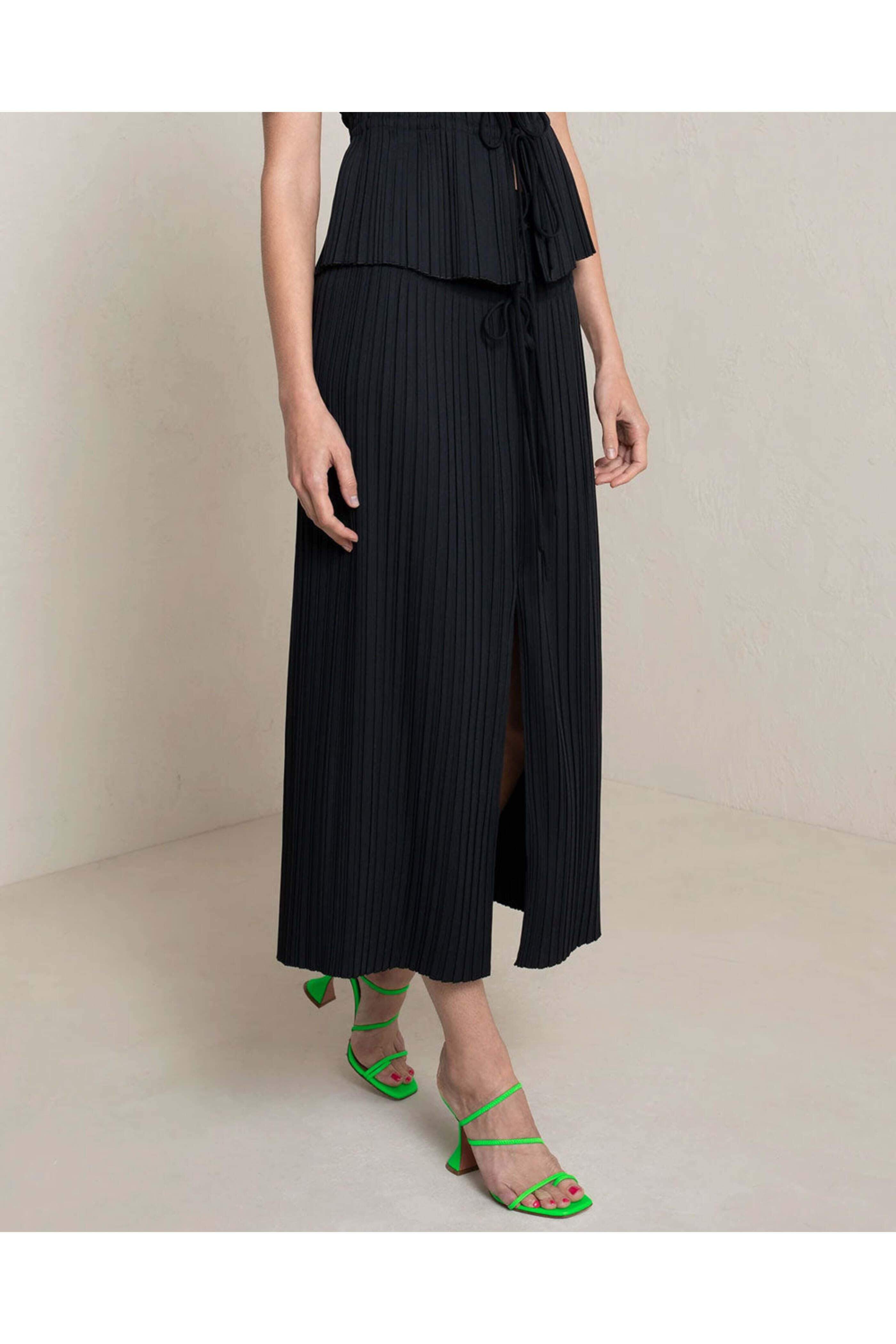 ワンピース STELLA MCCARTNEY Women Mid Skirts 126620 6A0038SRA02 1000 Bl Women's Skirts | Midi, Denim & Vegan Leather | Stella