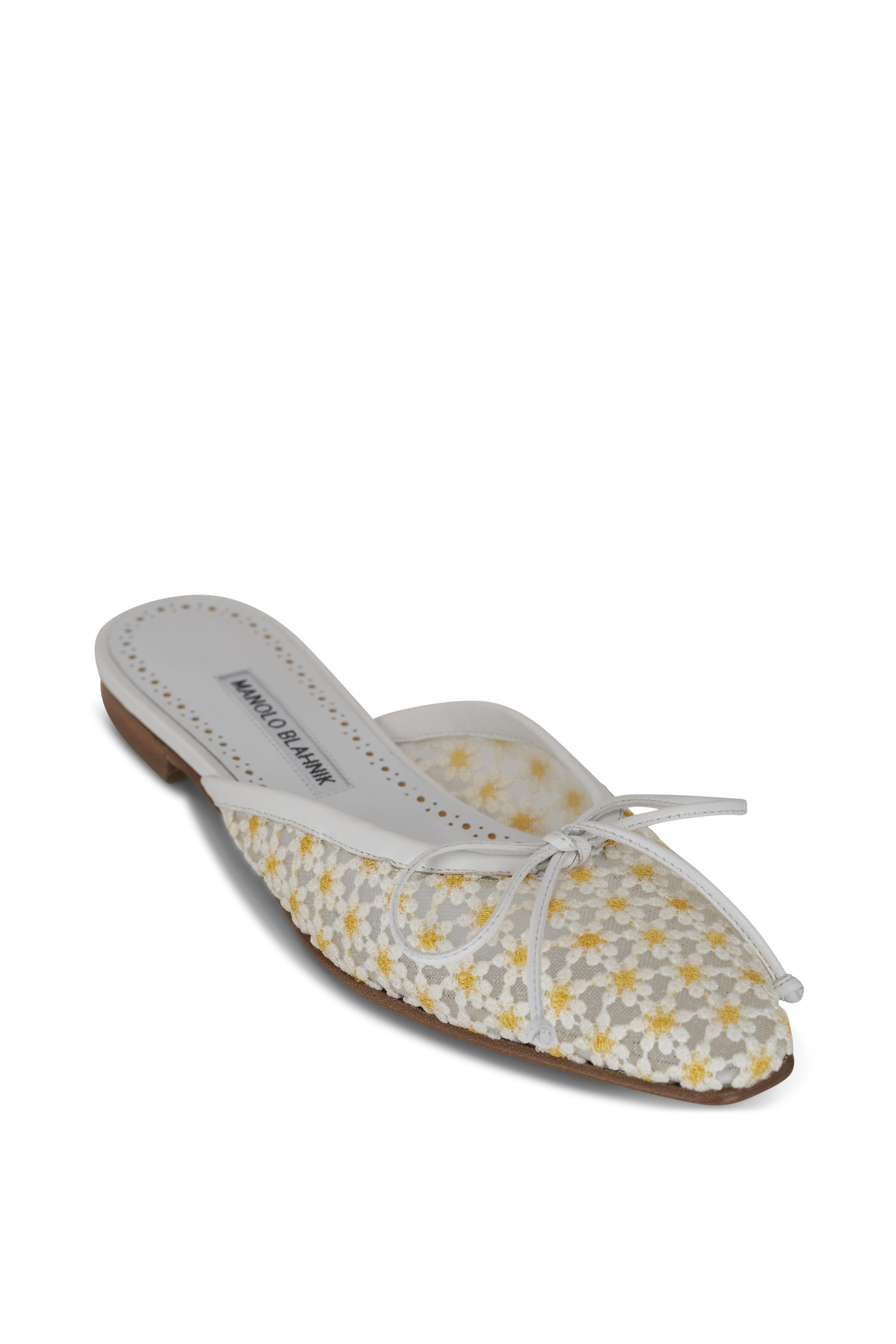 Manolo Blahnik - Ballerimu White & Yellow Floral Lace Mule, 10mm