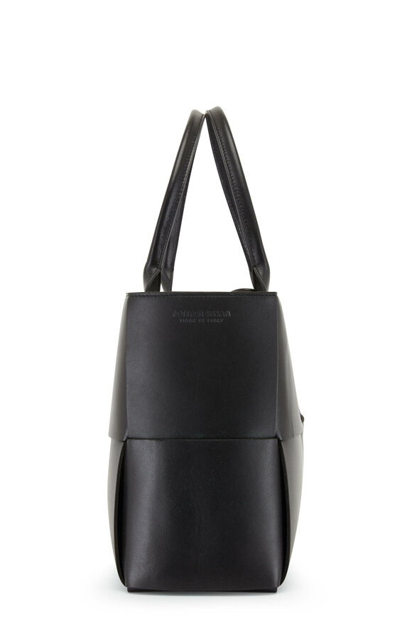 Bottega Veneta - Acro Black Large Woven Leather Tote