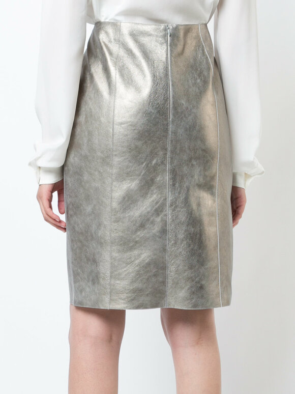 Akris - Gravel-Paper Pearlized Leather Pencil Skirt