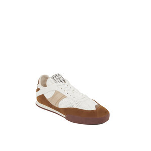 シューズ・サンダルその他 Chloe Chloe Kick Cinnamon brown sneakers in suede CHLOÉ Kick suede, mesh and leather sneakers | NET-A-PORTER